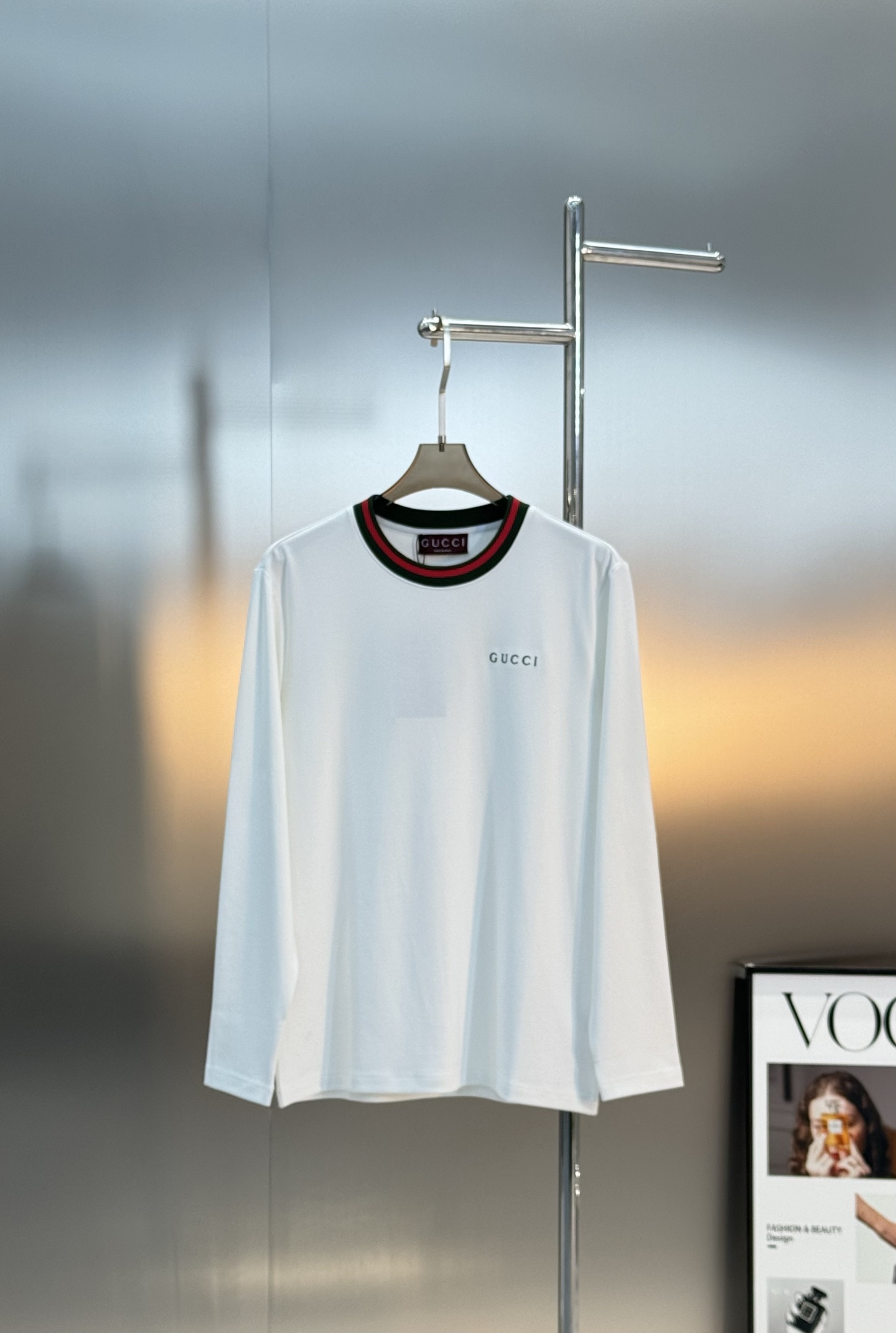 顶级颜值担当！GUCC*25s新款莫代尔长袖T恤.当季颜值担当.经典红绿条G家流行色来了～领口袖口酒红绿