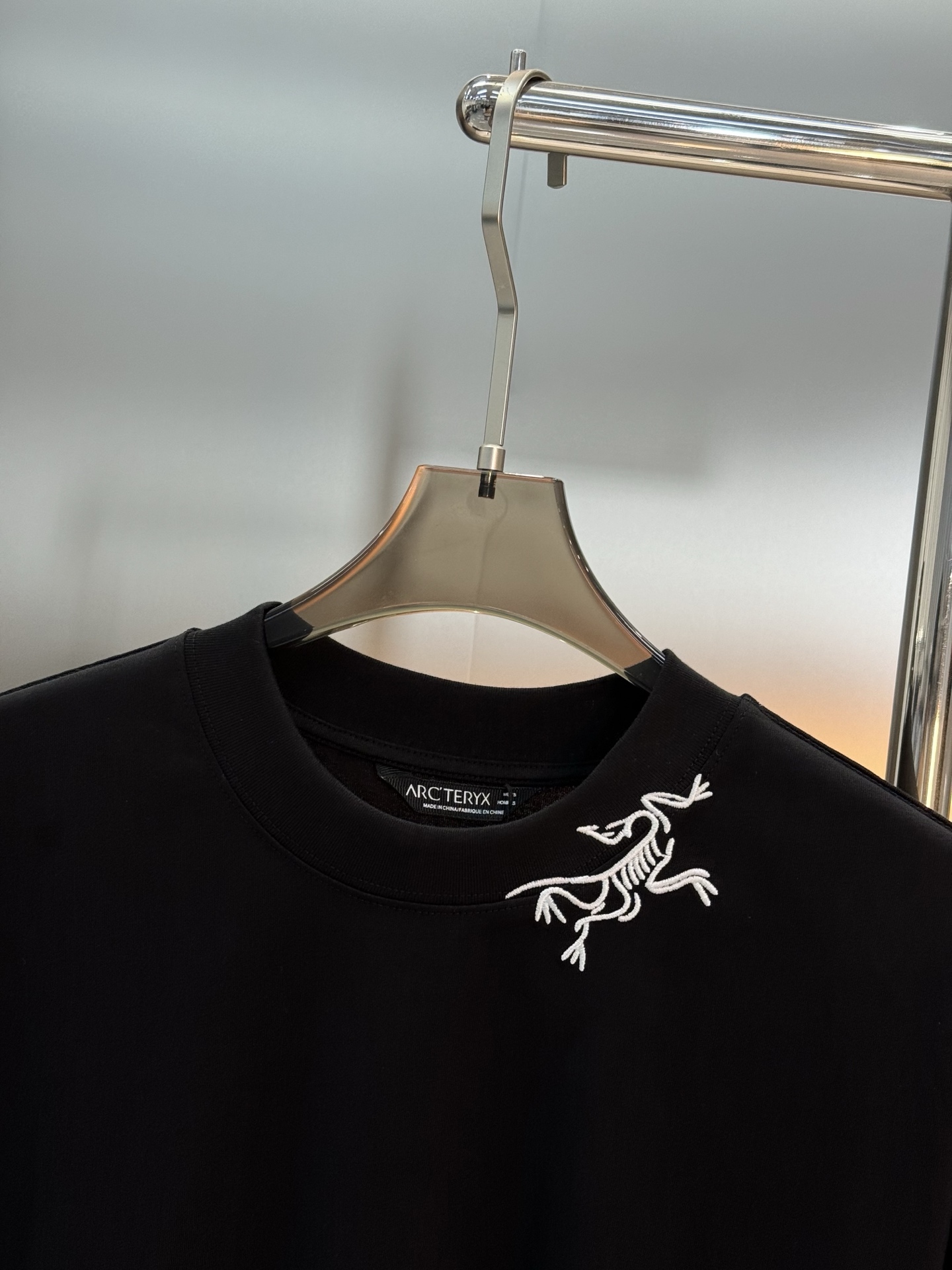 ARCTERY*始祖*鸟25s新款宽松版型长袖T恤.男女同款～小红书推荐！领口经典品牌造型🐦绣花🪡造型.