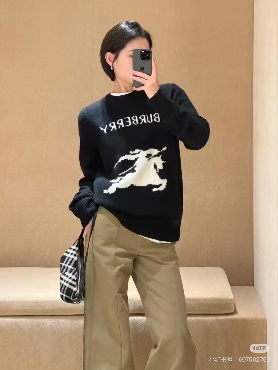 Burberry巴宝莉马术骑士徽标针织衫.原单推荐.男女同款！B BR马术骑士徽标针织衫，厚质羊毛羊绒混