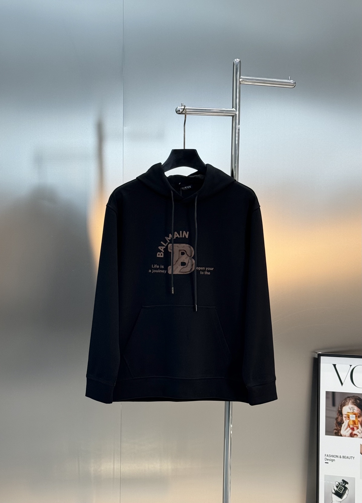 BALAIN CIAGA25s巴黎新款连帽卫衣，棉质面料柔软舒适，胸前“Life is a journe