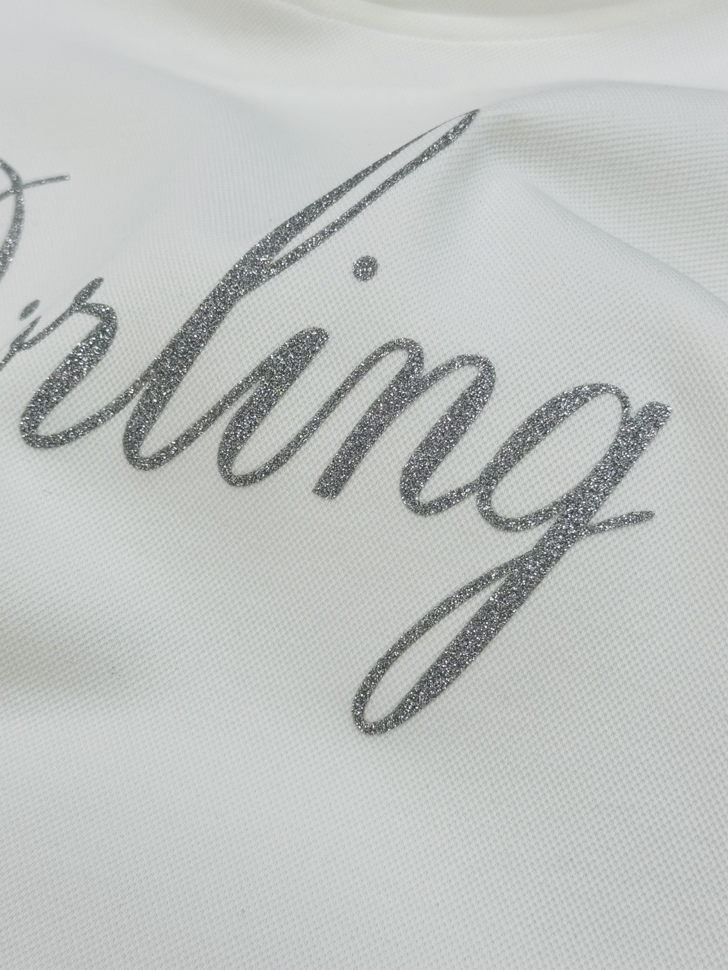 Dior Dorking25s新品连帽卫衣.迪奥日常款.黑色主色+白色草写Logo，辨识度超高!柔软棉质