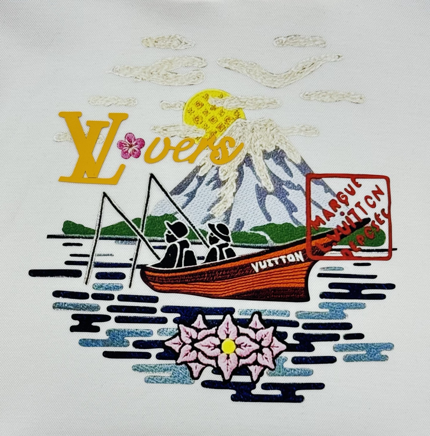 驴牌新款连帽卫衣，男女同款！采用380g天丝棉质面料，柔软舒适，日常穿着超友好!正面彩色立体印花+经典L