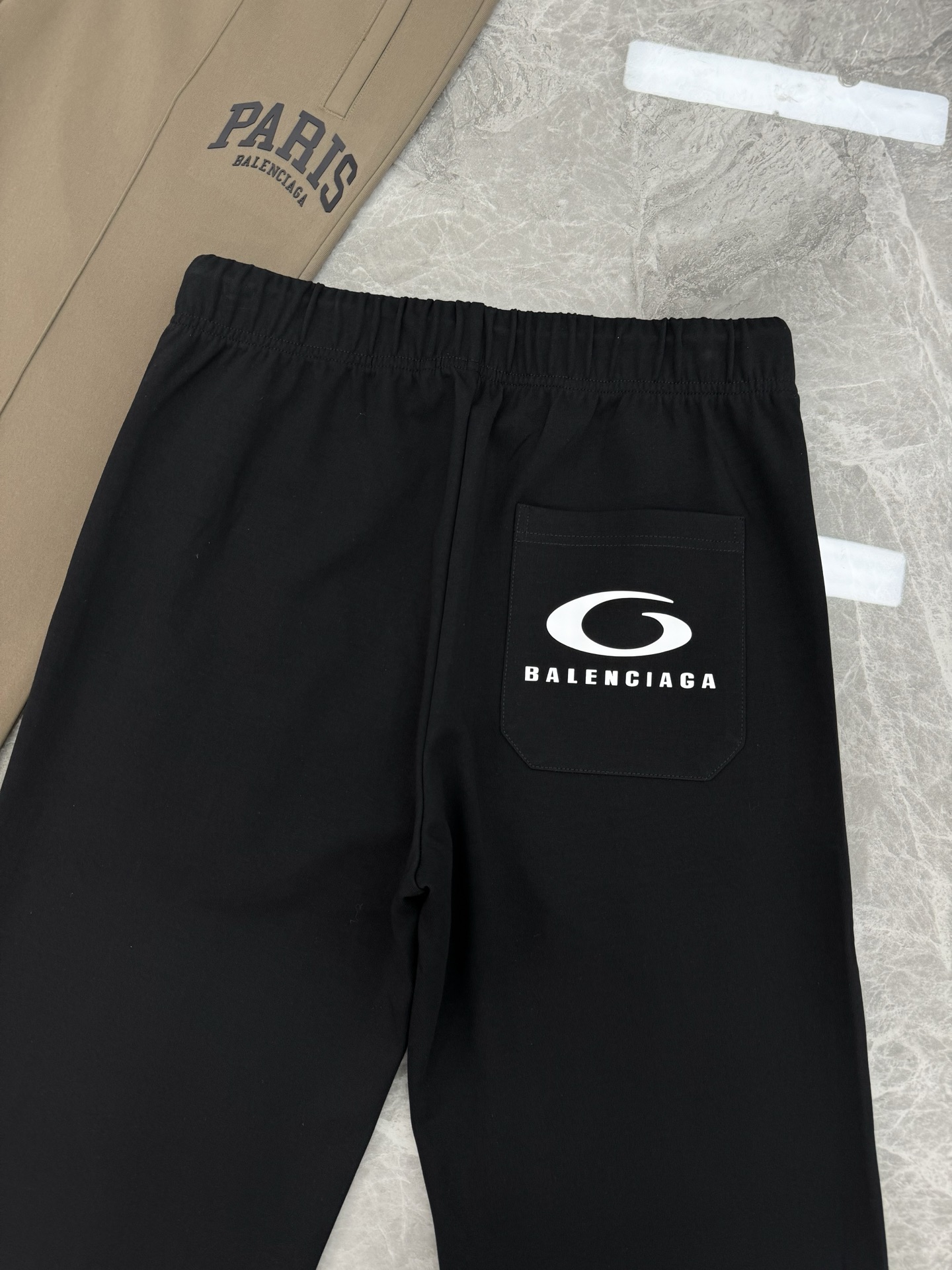 Balenciaga Paris Straight-Leg Lounge Pants - Comfortable & Stylish 9 i1760444182014 2841 0 7