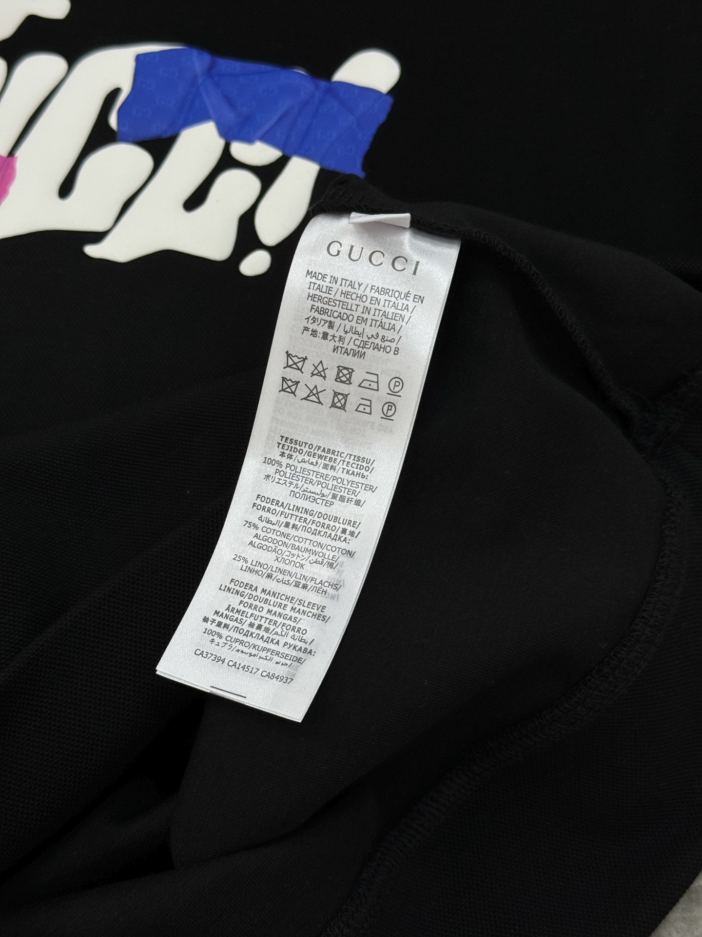 Gucci古奇25s新款连帽卫衣，甄选天丝面料.柔软棉质面料，穿着舒适又保暖。正面彩色品牌字母，双层高温