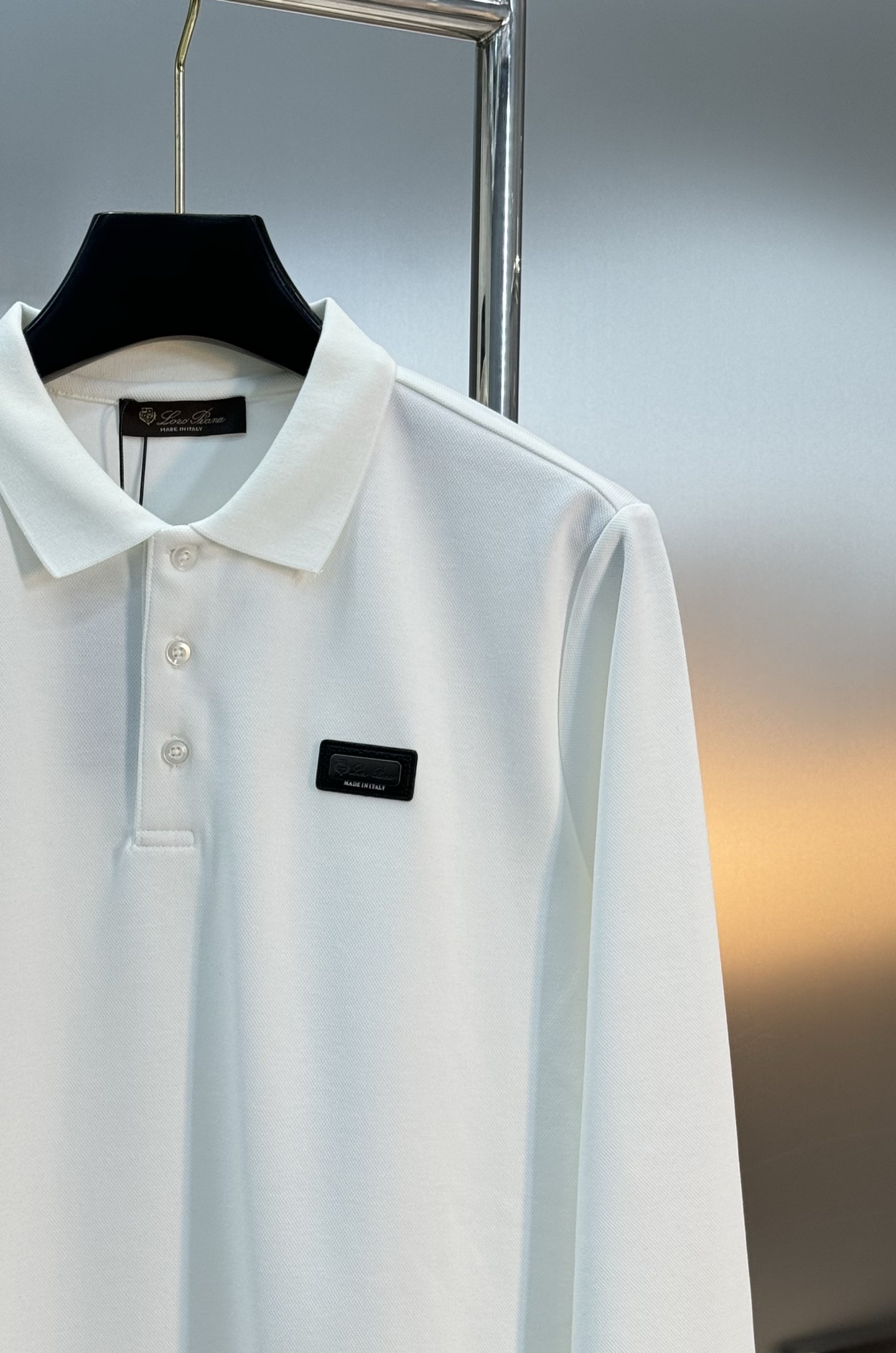 Loro Piana诺悠翩雅 25s秋冬新款男士休闲POLO.采用最新的经典的lP🆕原版五金打造的标识！