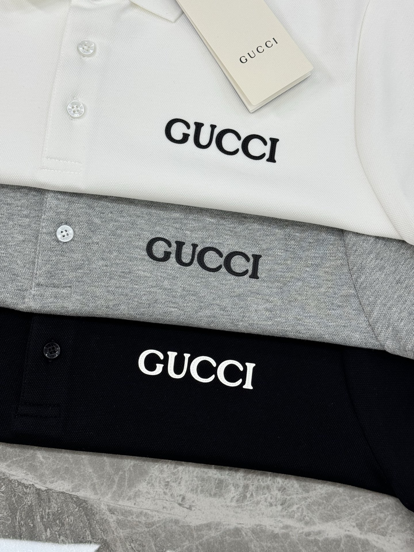 Gucci古奇2025s新款推荐长袖Polo杉.基础款推荐.商务休闲随意搭配.胸前经典字母烫画POLO衫