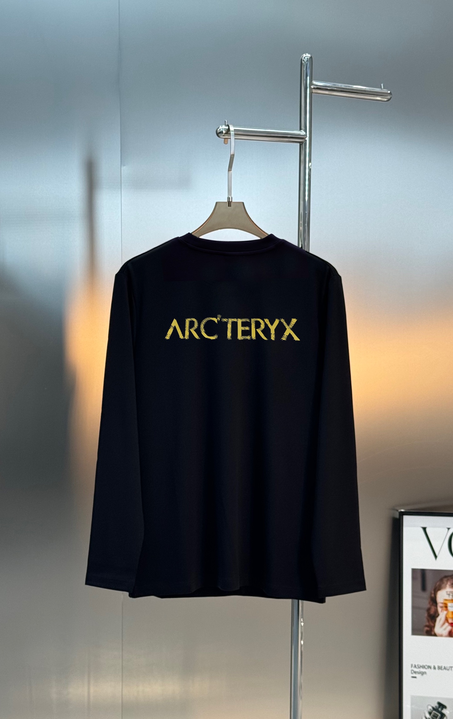 ARC'TERY*始祖-鸟25s新款莫代尔长袖T恤.优选300g莫代尔棉质面料，柔软舒适.裁剪工艺到位没