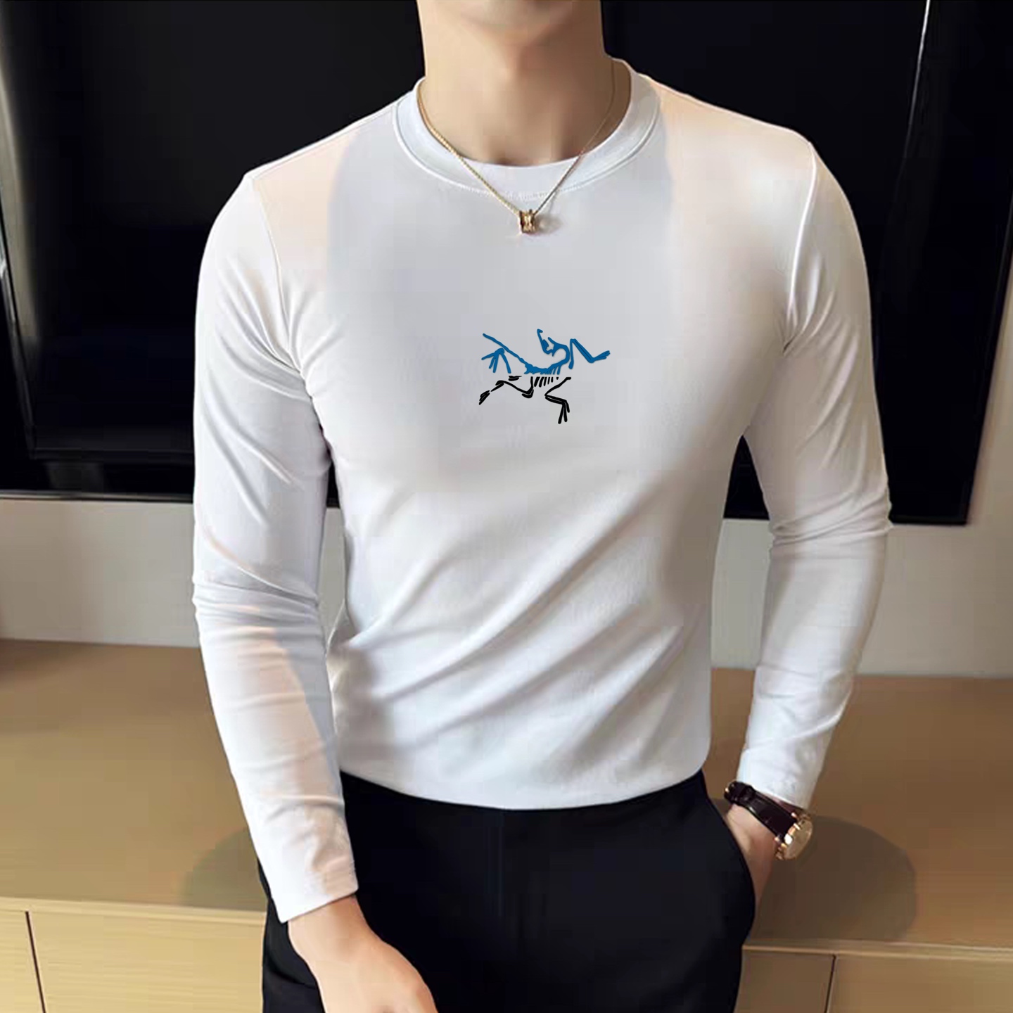 ARC'TERY*始祖-鸟25s新款莫代尔长袖T恤.优选300g莫代尔棉质面料，柔软舒适.裁剪工艺到位没