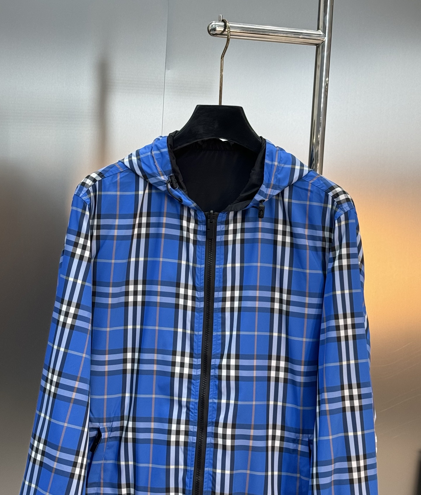 BBR巴宝莉25s新品.格纹双面穿连帽外套.定织定染格子面料，经典B家格子造型呈现.双面穿胸口基础款品牌