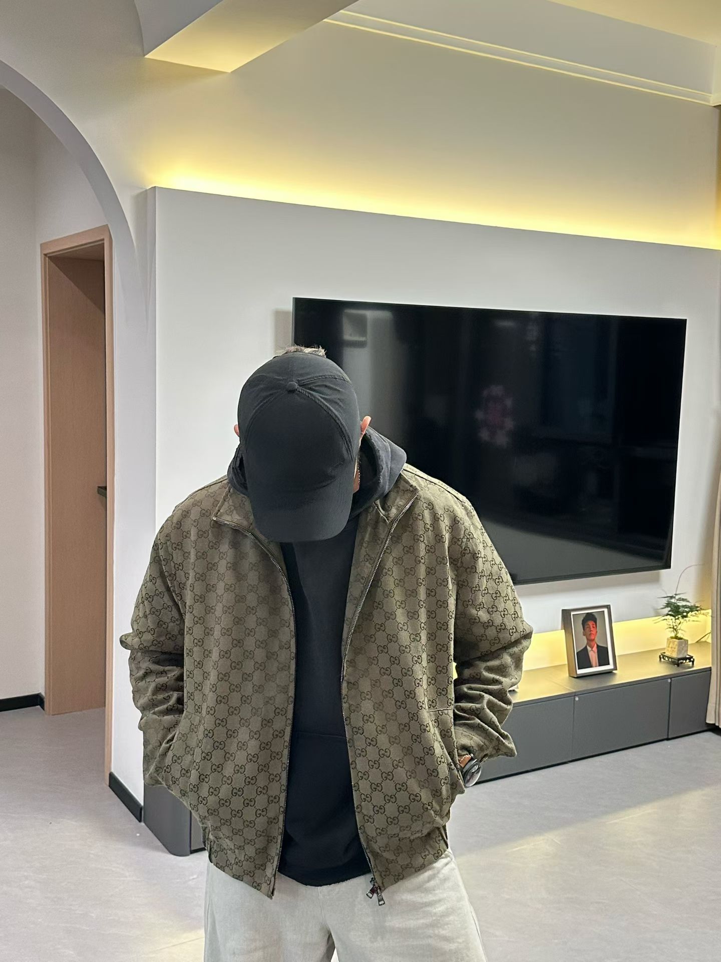 Gucci古奇25FW秋冬新品！GG帆布飞行夹克外套.男女同款！2025早秋系列运用精致又华丽的面料演绎