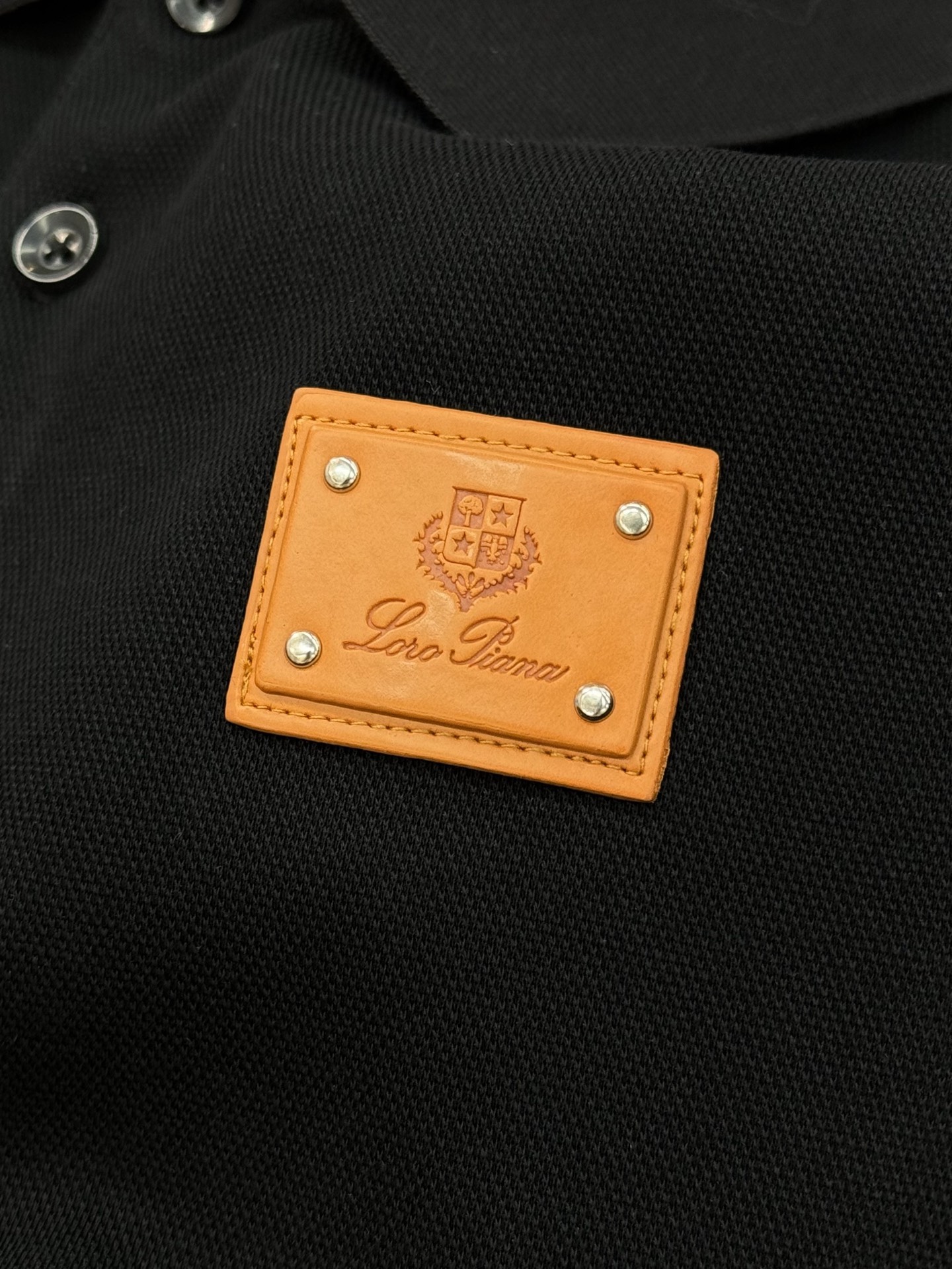 Loro Piana诺悠翩雅* 2025s新款长袖Polo衫.秋冬必备单品推荐！经典lP🆕标识.3D立体