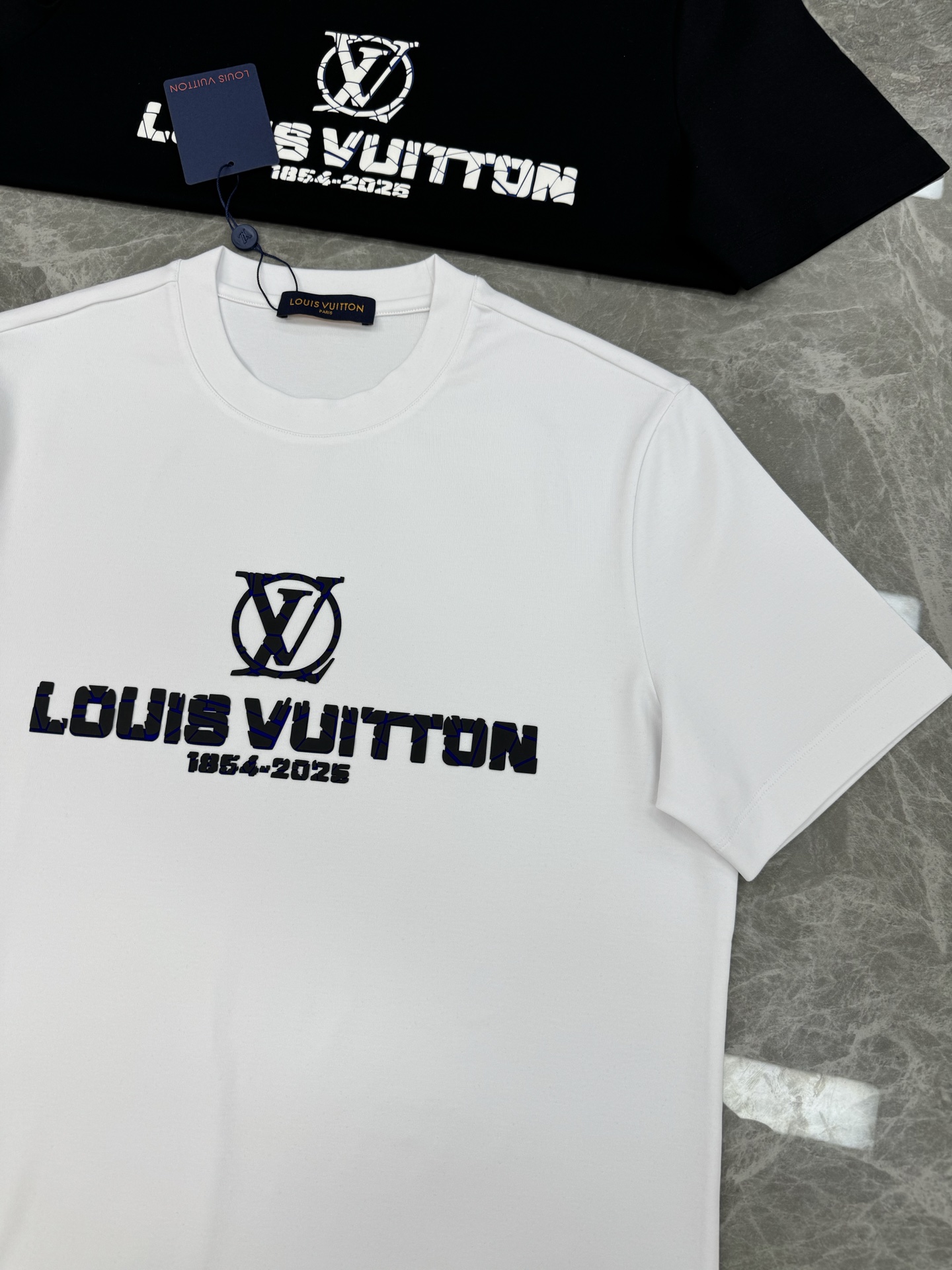 驴牌*25s新款莫代尔短袖T恤.胸口重工3D字母烫画.简单高级！高克重280g莫代尔棉.胸口老花图形搭配