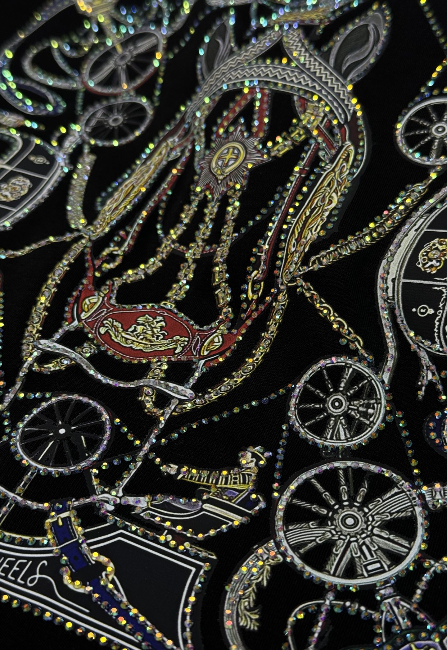 HERME*爱马*25s新款莫代尔长袖T恤.色彩搭配非常丰富.适合时尚街头潮流品牌图形搭配！规则型四方连