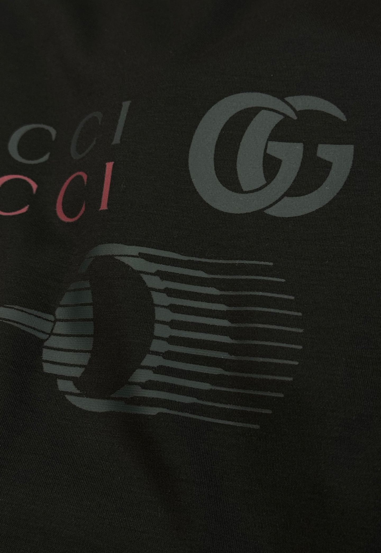 GUCC*古-齐25s新品莫代尔长袖T恤.非常趣味的即视感！！！胸前经典多彩徽标费时费工，双层烫画工艺.