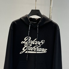 Dolce & Gabbana杜嘉班纳新品连帽卫衣.定制专属380g天丝面料,定制原版工艺螺纹,袖子.胸 Dolce & Gabbana杜嘉班纳新品连帽卫衣.定制专属380g天丝面料,定制原版工艺螺纹,袖子.胸