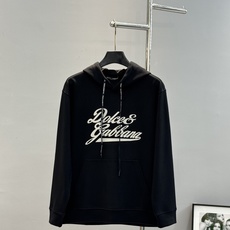 Dolce & Gabbana杜嘉班纳新品连帽卫衣.定制专属380g天丝面料,定制原版工艺螺纹,袖子.胸 Dolce & Gabbana杜嘉班纳新品连帽卫衣.定制专属380g天丝面料,定制原版工艺螺纹,袖子.胸