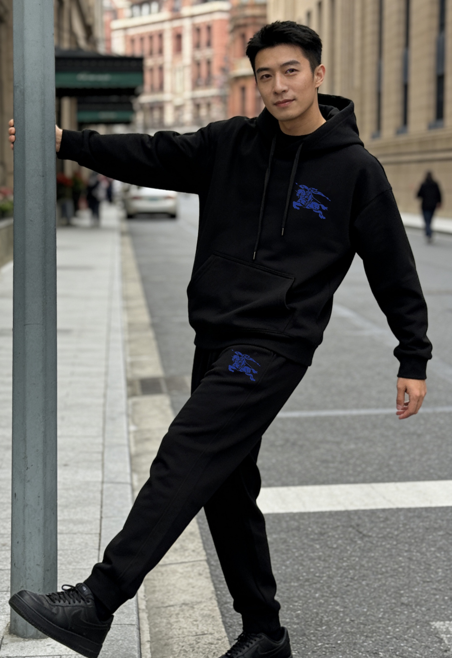 Burberry巴宝莉经典战马徽标连帽卫衣套装.加绒款推荐❤️男女同款！衣身搭配经典蓝马骑士战马logo