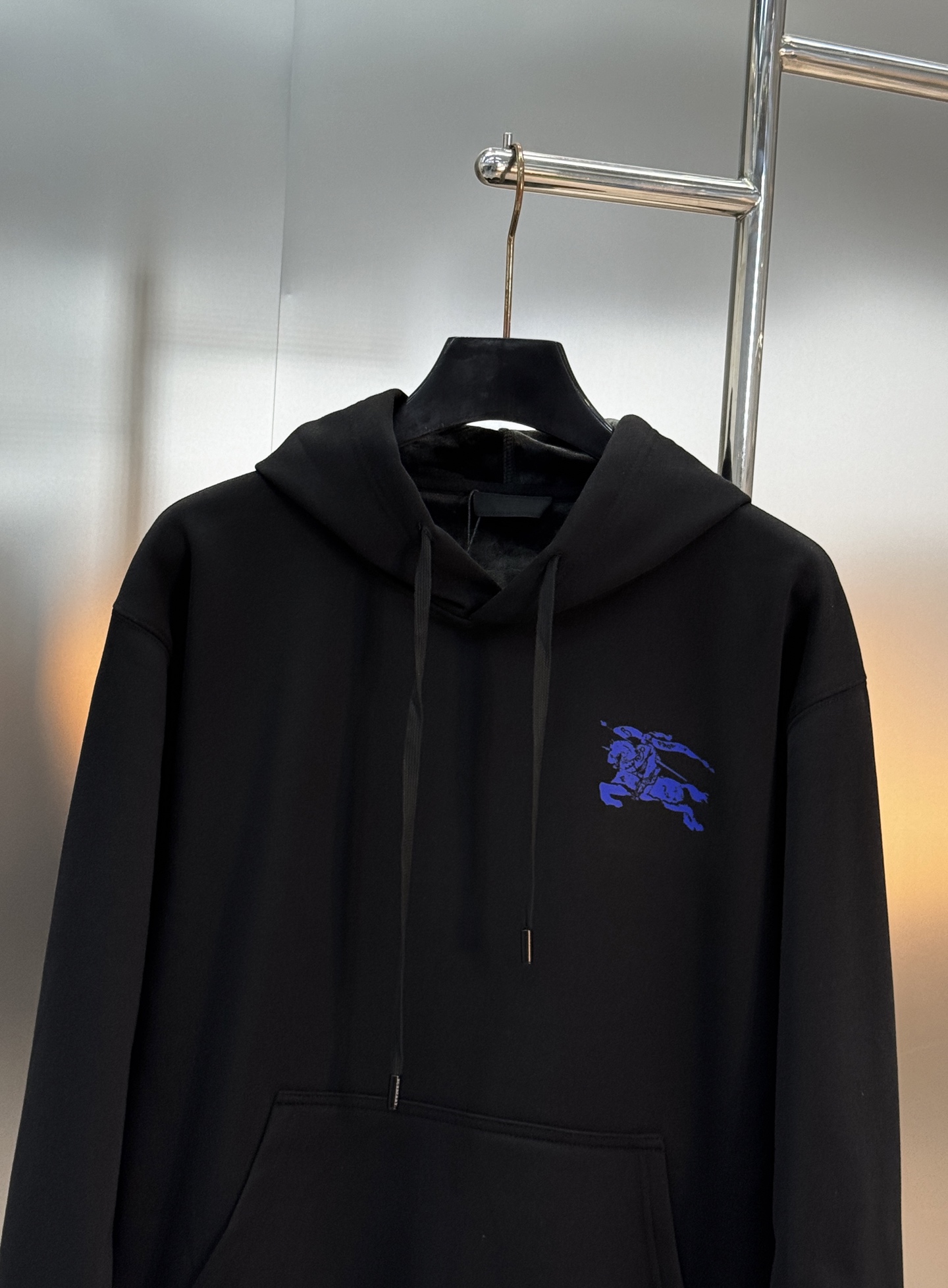 Burberry巴宝莉经典战马徽标连帽卫衣套装.加绒款推荐❤️男女同款！衣身搭配经典蓝马骑士战马logo