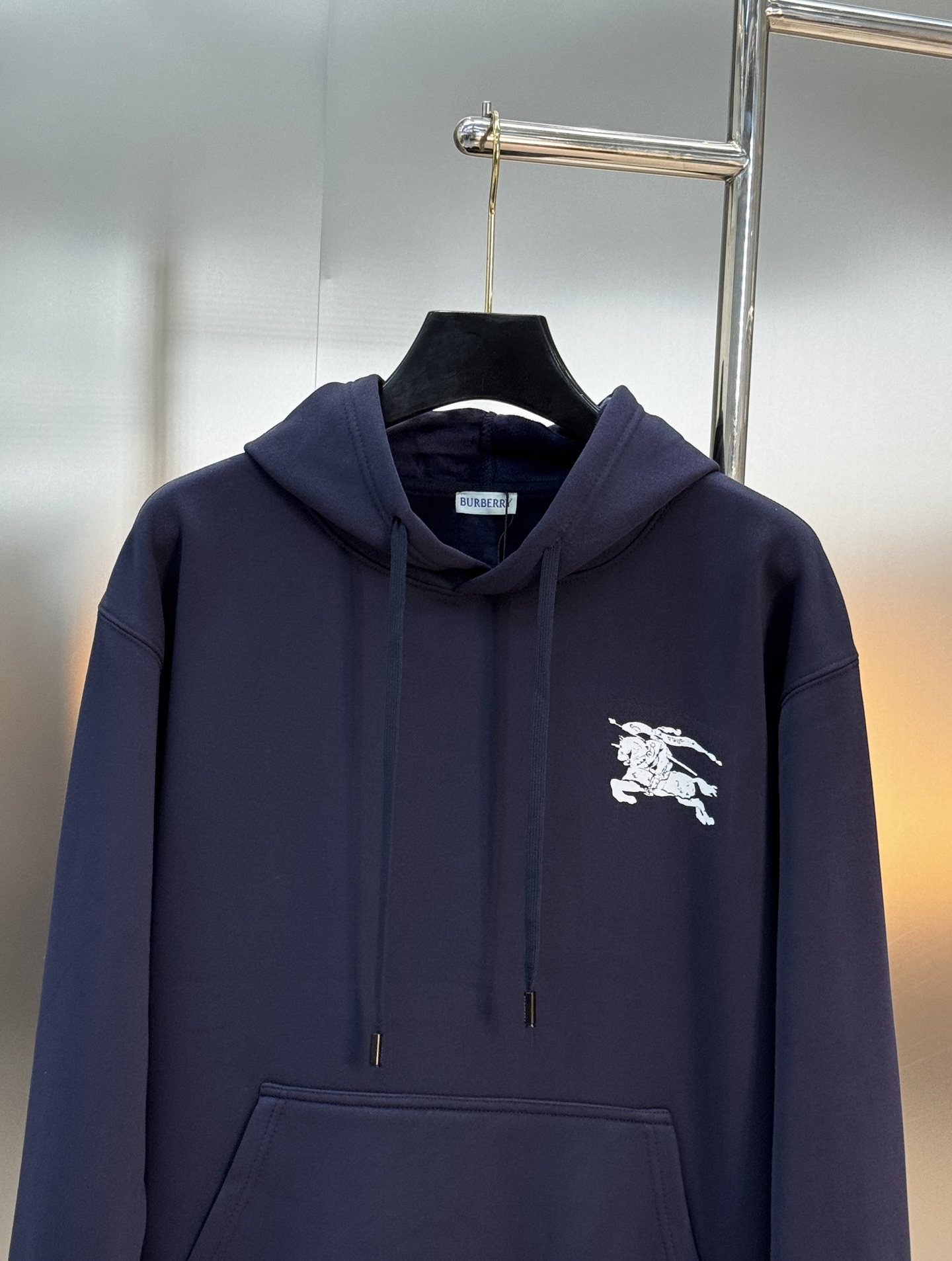 Burberry巴宝莉经典战马徽标连帽卫衣套装.加绒款推荐❤️男女同款！衣身搭配经典蓝马骑士战马logo