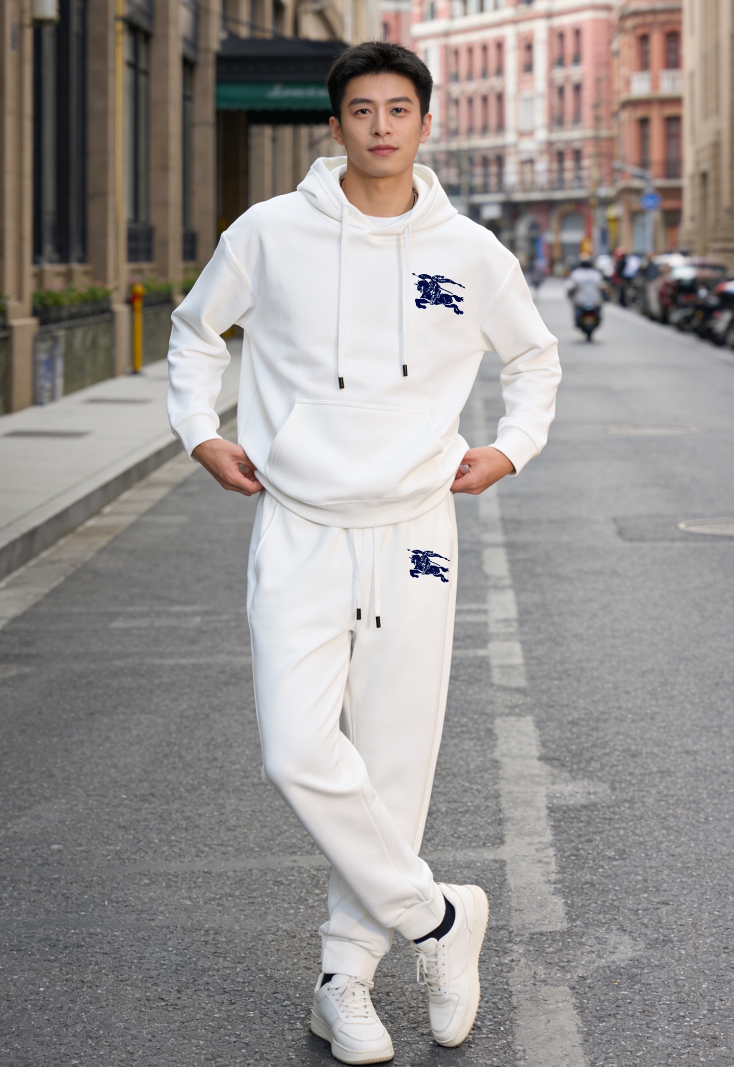 Burberry巴宝莉经典战马徽标连帽卫衣套装.加绒款推荐❤️男女同款！衣身搭配经典蓝马骑士战马logo