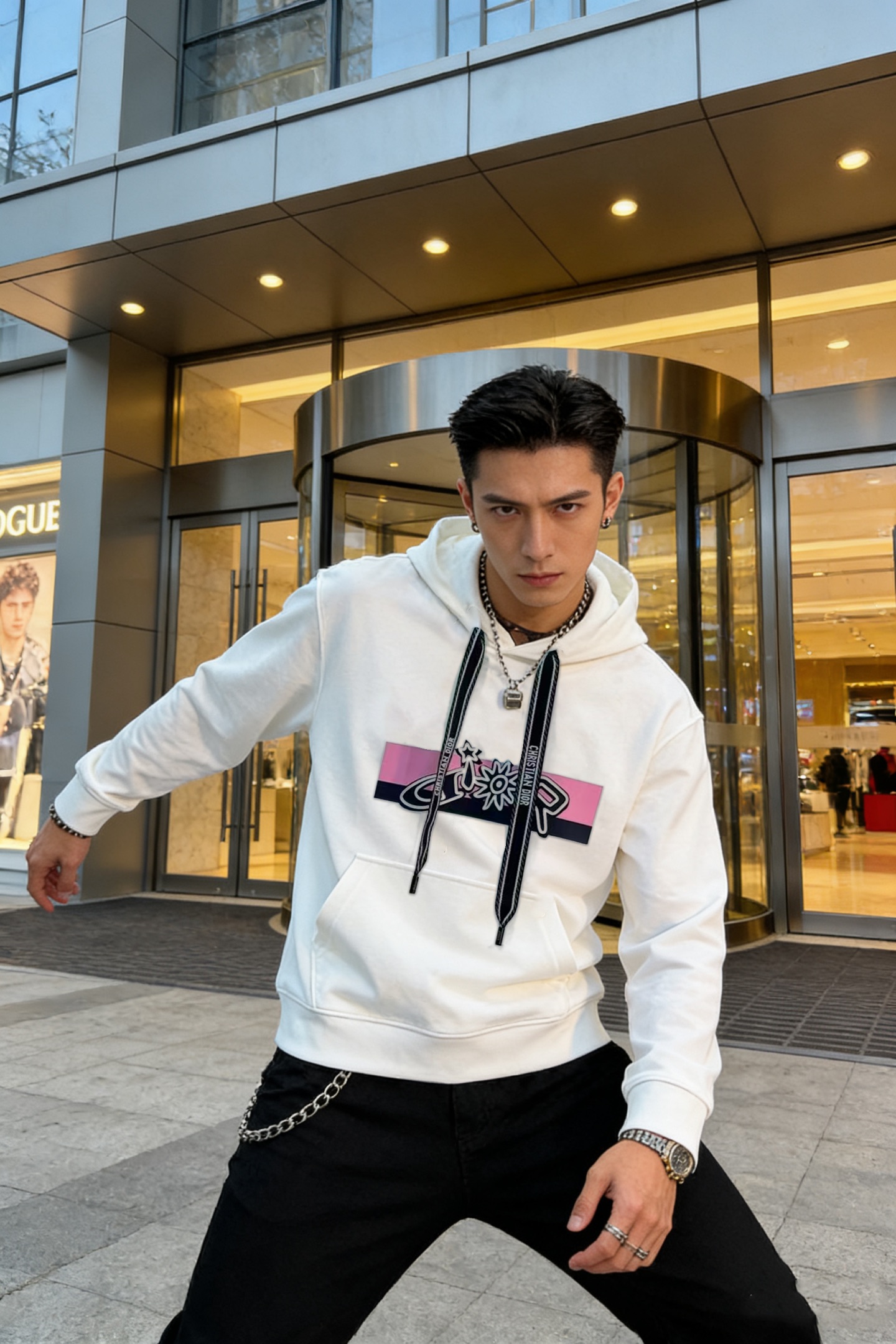 DIOR迪奥25s新品连帽卫衣.运动休闲随意搭配.采用2025新款380g天丝棉面料，亲肤舒适.抗皱不粘