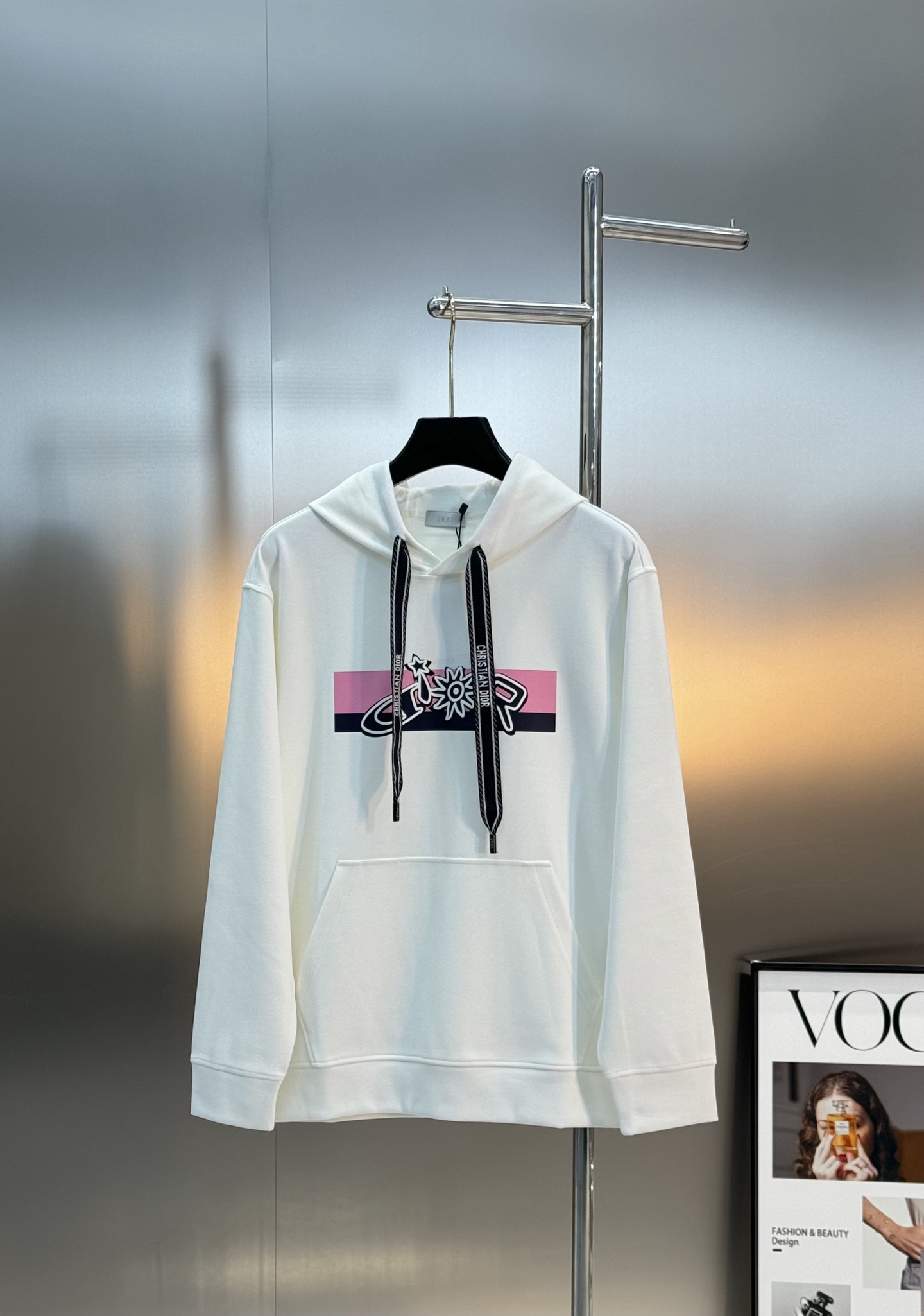 DIOR迪奥25s新品连帽卫衣.运动休闲随意搭配.采用2025新款380g天丝棉面料，亲肤舒适.抗皱不粘