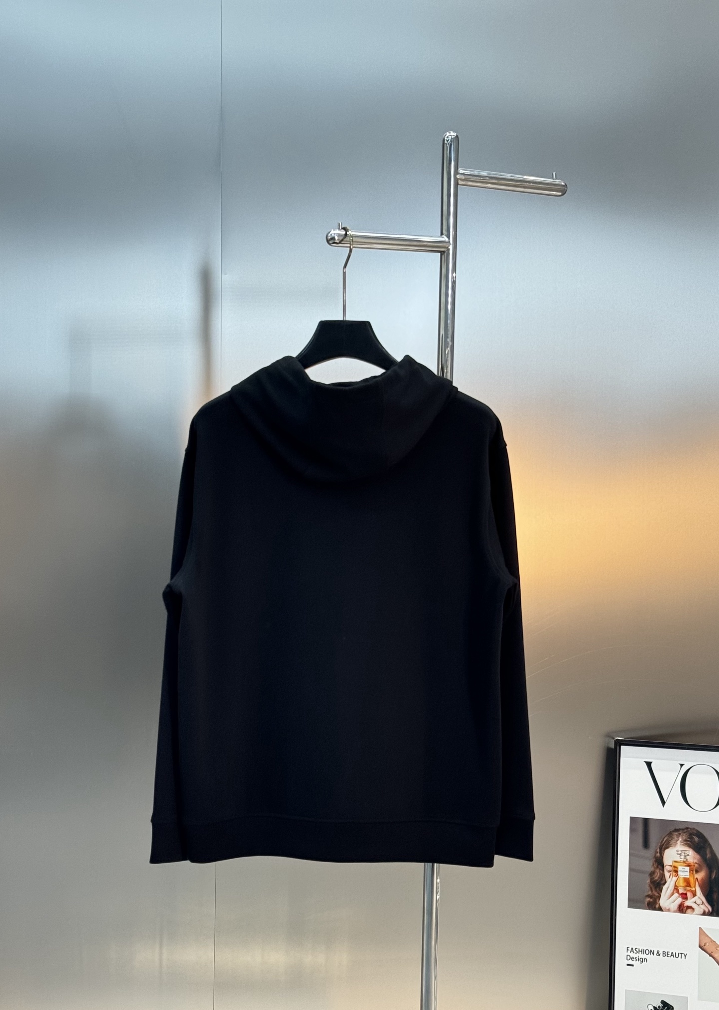 Dior迪奥25s新款天丝连帽卫衣.石头岛联名款.胸前经典字母3D绣花烫画设计.减龄耐看！简单高级.辨识