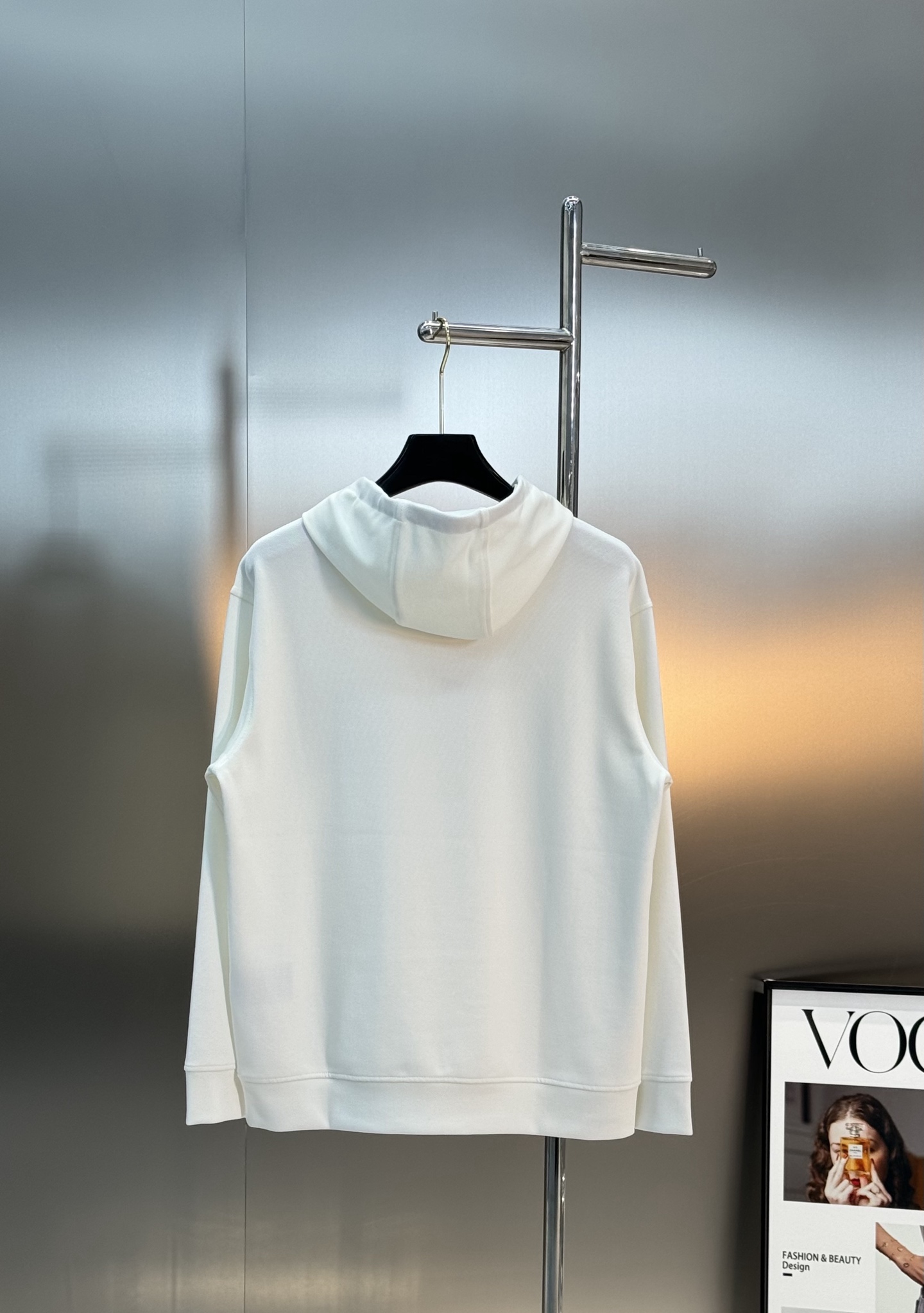 Dior迪奥25s新款天丝连帽卫衣.石头岛联名款.胸前经典字母3D绣花烫画设计.减龄耐看！简单高级.辨识