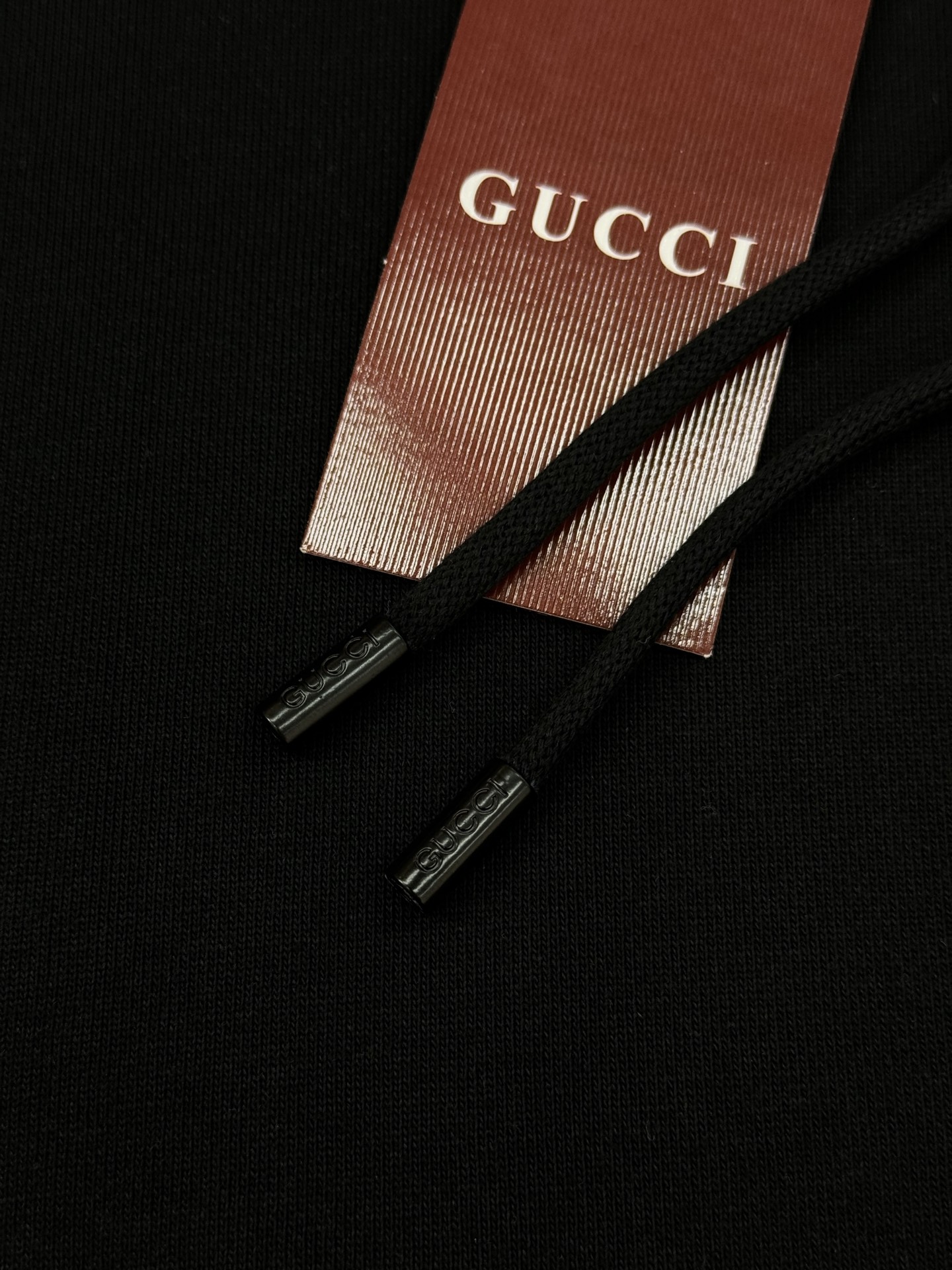 Gucci古奇25s新款连帽卫衣，男女同款.净版推荐！胸前经典双G Logo，立体刺绣工艺.品牌感满满!