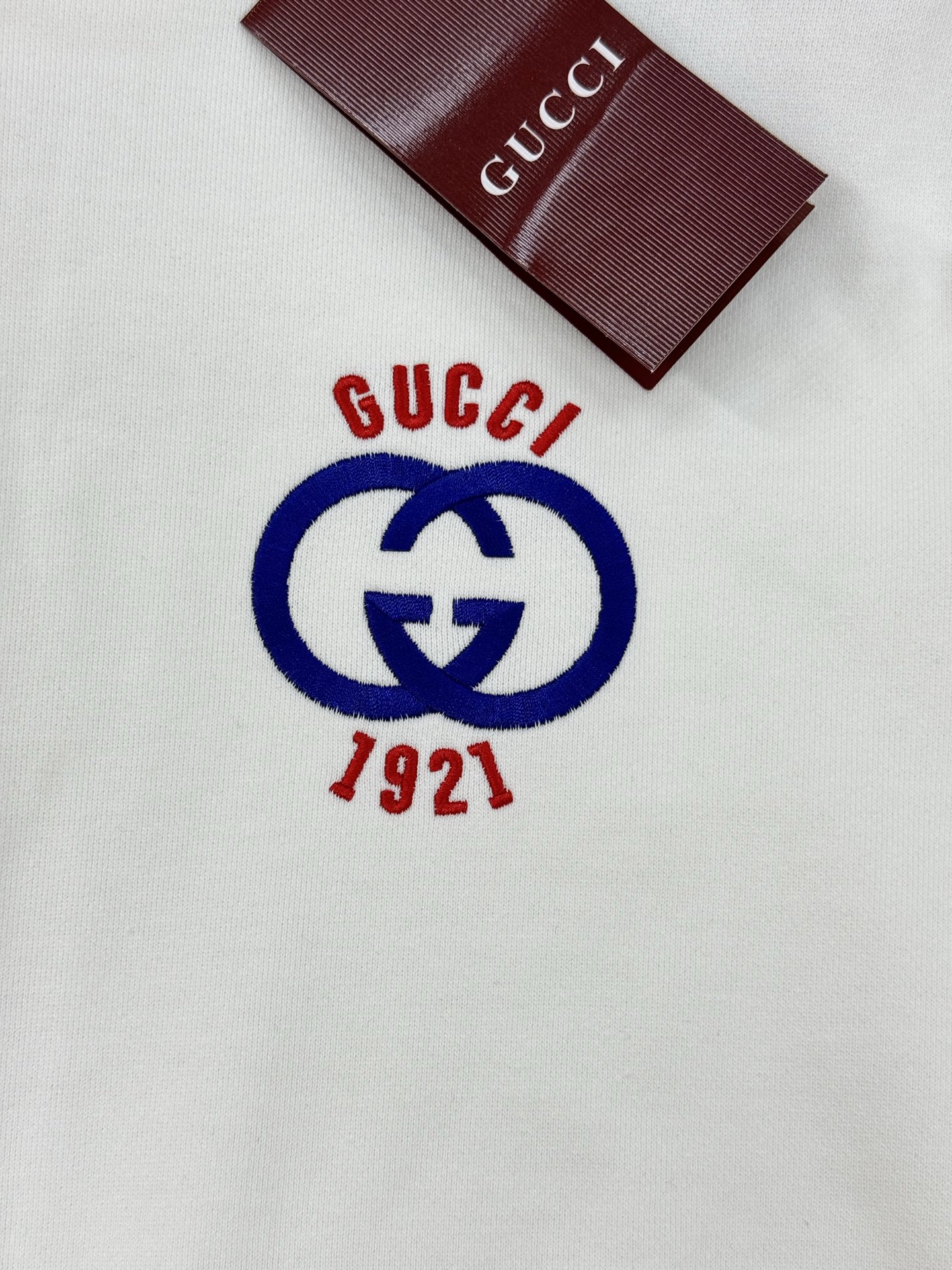 Gucci古奇25s新款连帽卫衣，男女同款.净版推荐！胸前经典双G Logo，立体刺绣工艺.品牌感满满!