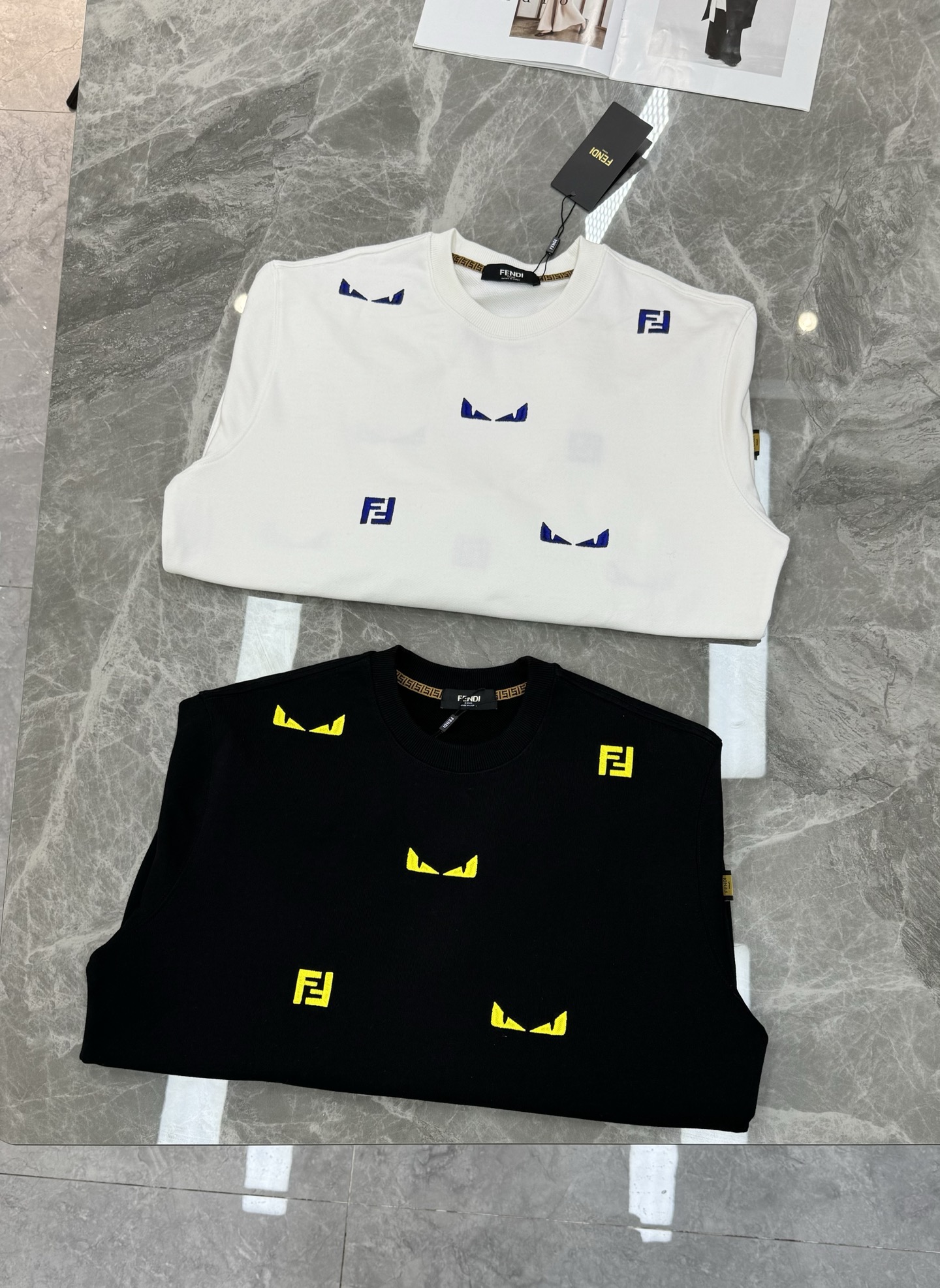 Fendi芬迪25什么新款小怪兽卫衣，男女同款！经典怪兽眼+FF Logo，3D绣花工艺.辨识度超高!高