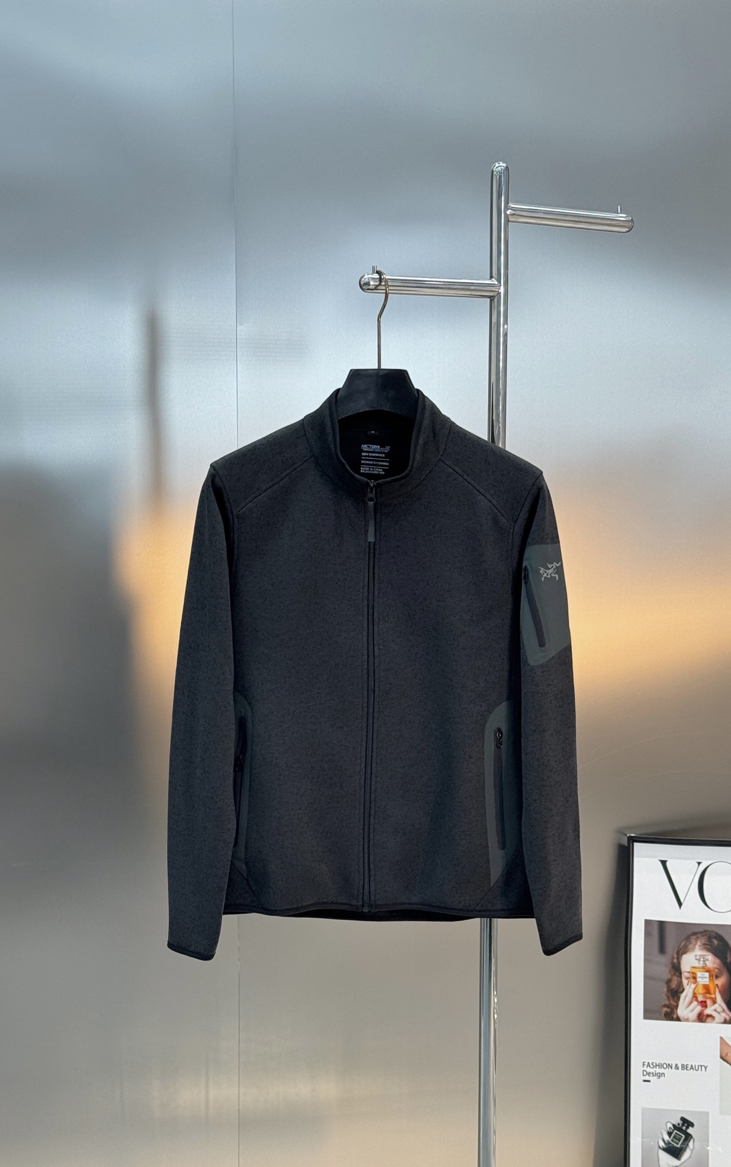 ARC'TERYX始祖鸟原单夹克新品推荐！男女同款！混色抓绒面料.超级特别.保暖又柔软！这款衣服受高山灵