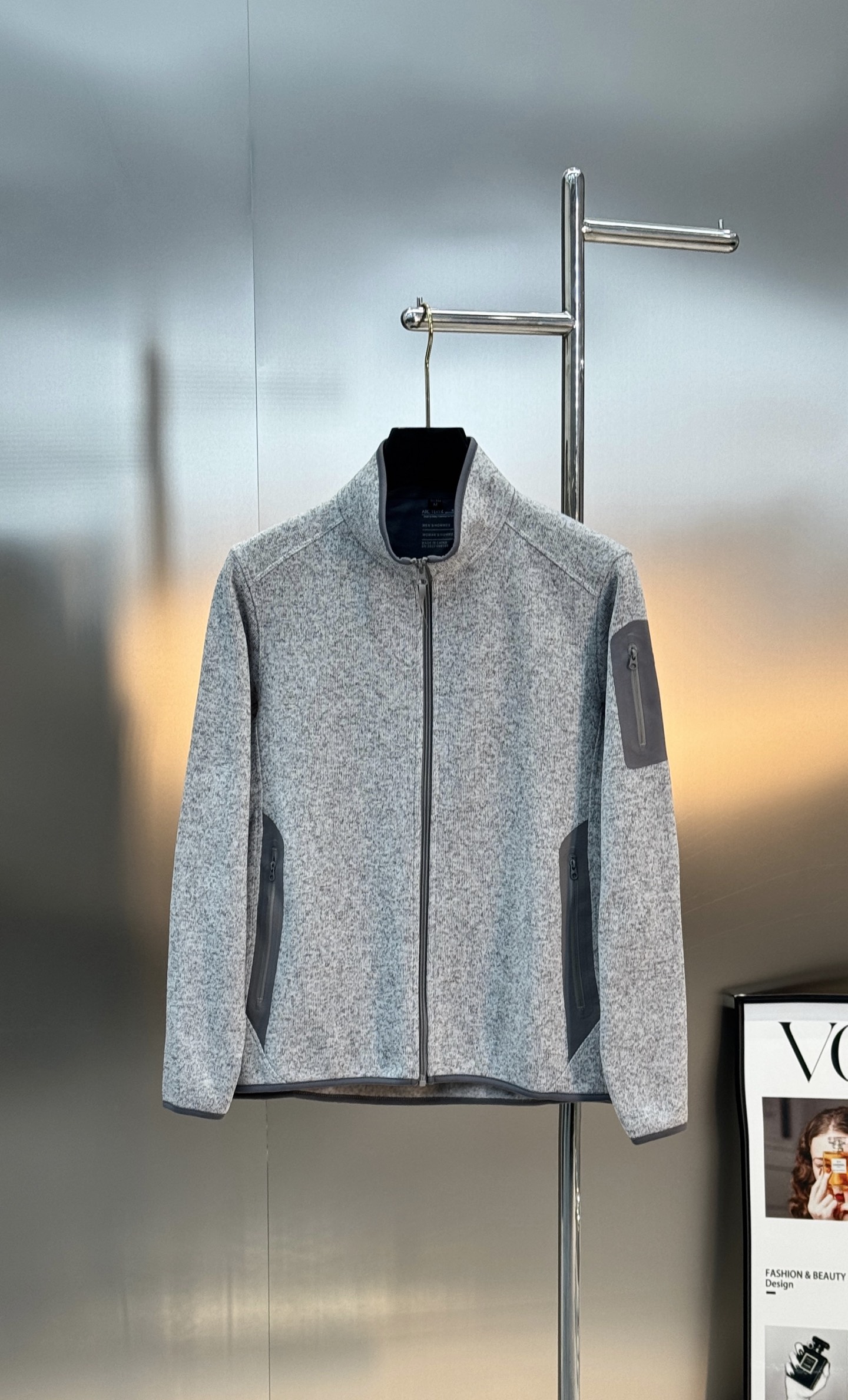 ARC'TERYX始祖鸟原单夹克新品推荐！男女同款！混色抓绒面料.超级特别.保暖又柔软！这款衣服受高山灵