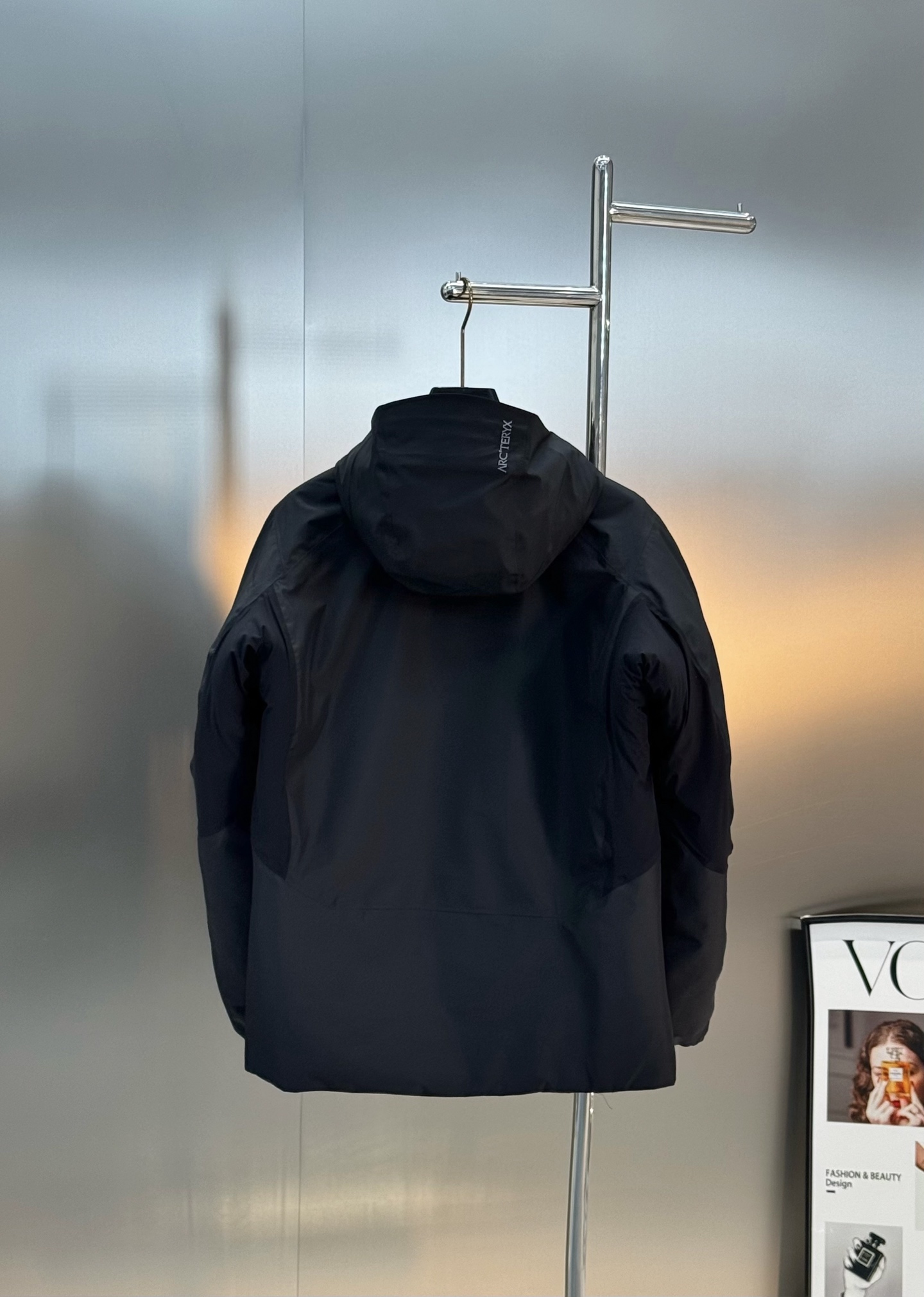 ARC’TERYX Solano Down羽绒软壳冲锋衣🆕原单推荐❤️防风防泼水，简约设计高定专业户外面