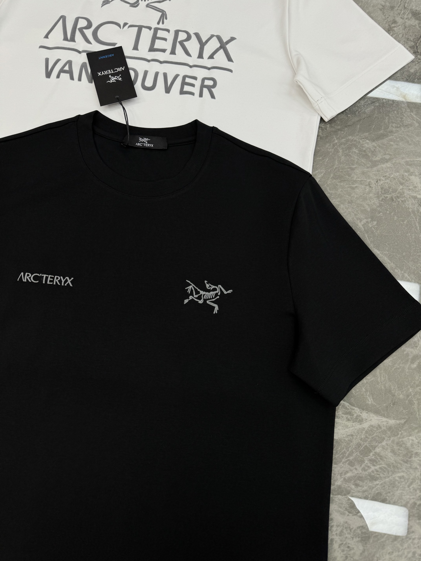 ARC'TERY*始祖-鸟25s新款莫代尔T恤.优选280g莫代尔棉质面料，柔软舒适.裁剪工艺到位没有任