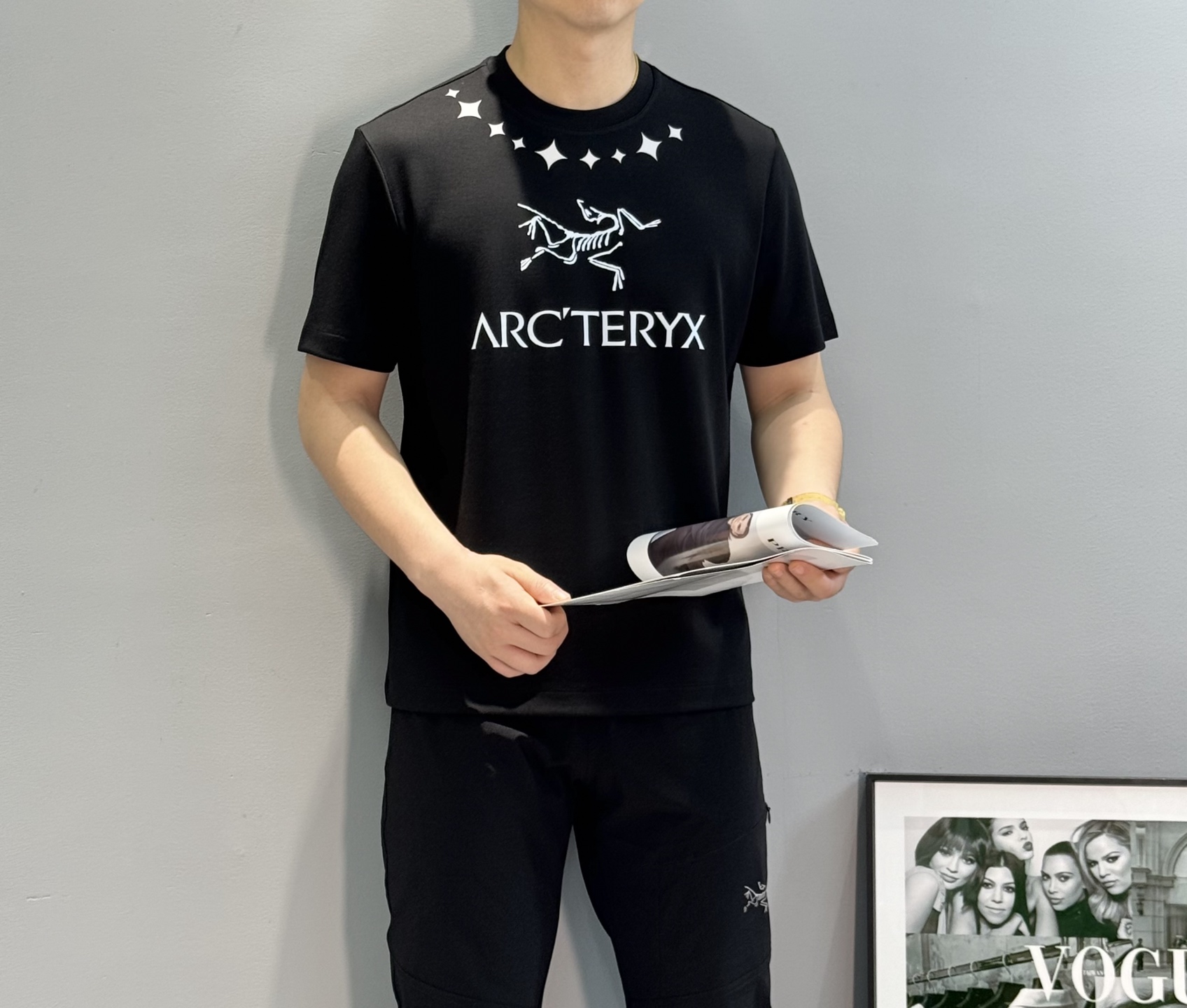 ARC'TERY*始祖-鸟25s新款莫代尔T恤.优选280g莫代尔棉质面料，柔软舒适.裁剪工艺到位没有任