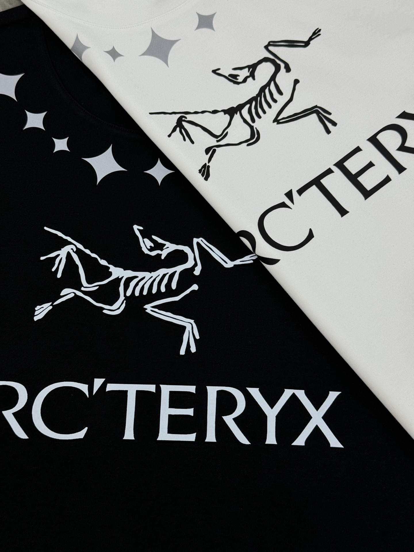 ARC'TERY*始祖-鸟25s新款莫代尔T恤.优选280g莫代尔棉质面料，柔软舒适.裁剪工艺到位没有任