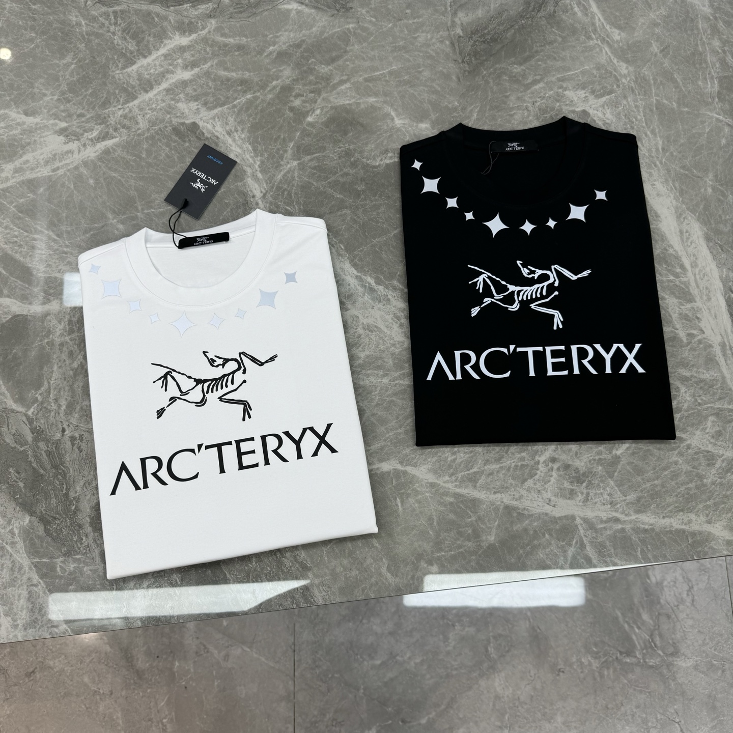 ARC'TERY*始祖-鸟25s新款莫代尔T恤.优选280g莫代尔棉质面料，柔软舒适.裁剪工艺到位没有任