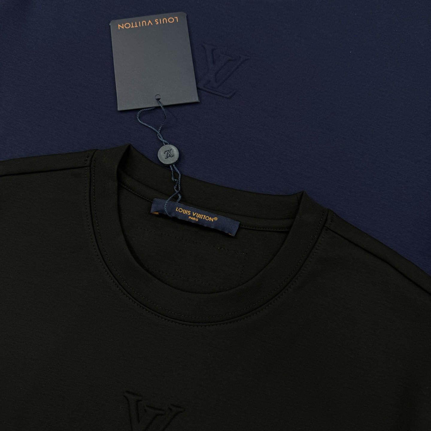 驴牌*25新款莫代尔短袖T恤.新品推荐！胸口重工3D字母立体凸起工艺.简约基础款式.无敌搭配百搭T恤推荐