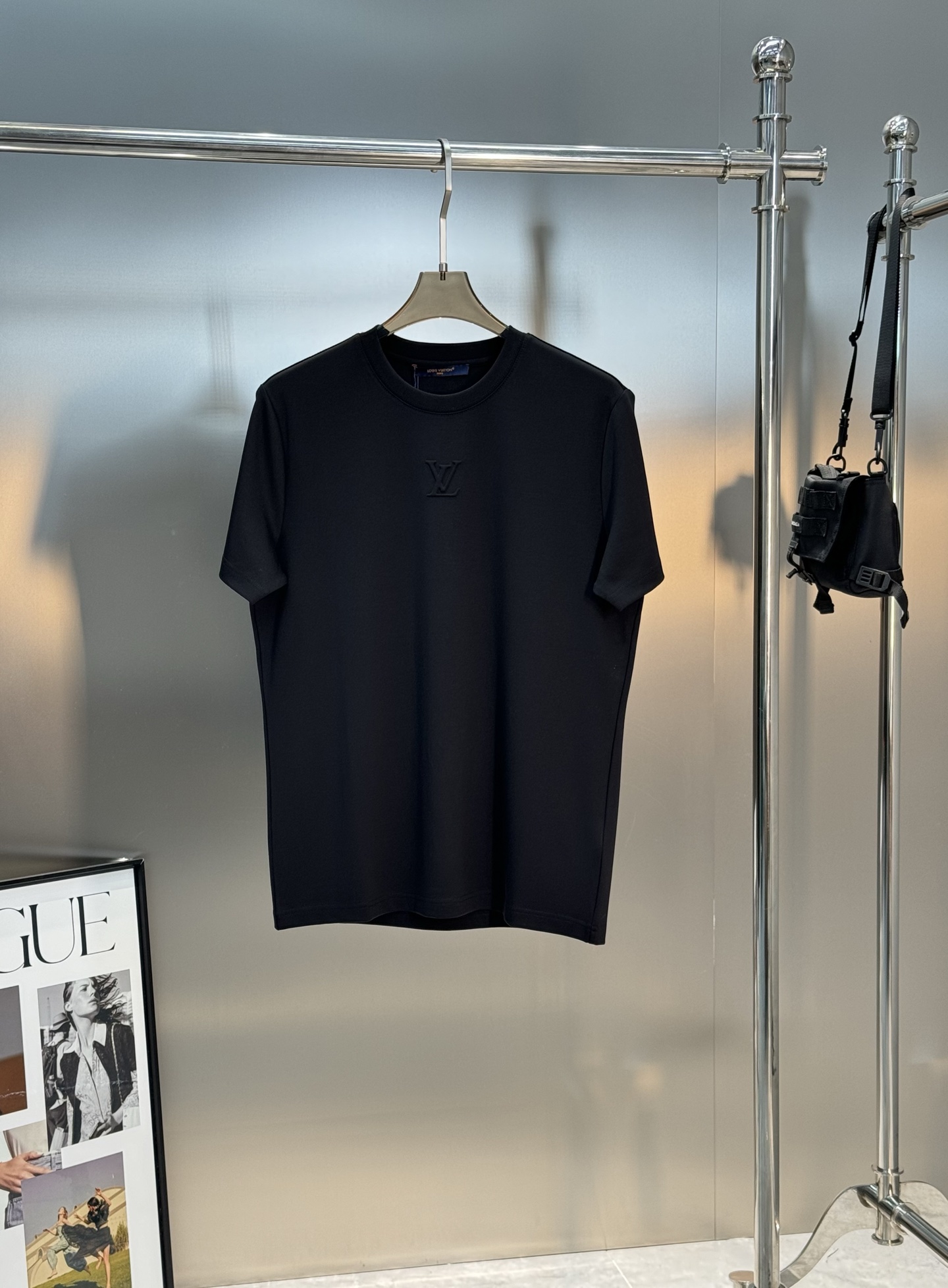 驴牌*25新款莫代尔短袖T恤.新品推荐！胸口重工3D字母立体凸起工艺.简约基础款式.无敌搭配百搭T恤推荐