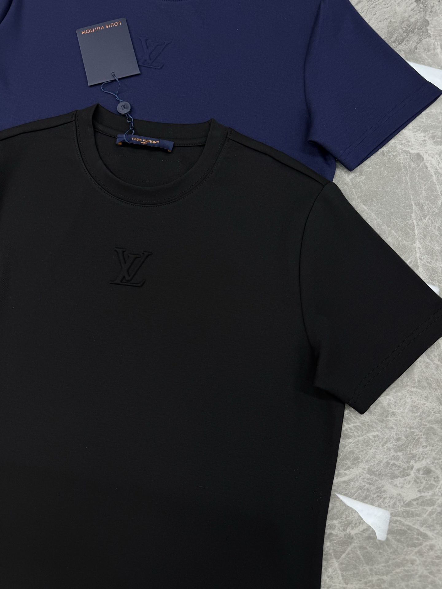 驴牌*25新款莫代尔短袖T恤.新品推荐！胸口重工3D字母立体凸起工艺.简约基础款式.无敌搭配百搭T恤推荐