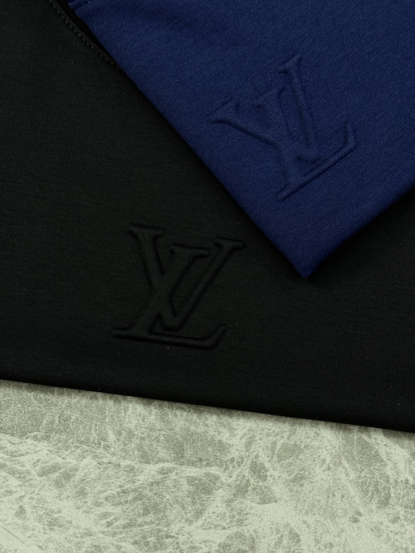 驴牌*25新款莫代尔短袖T恤.新品推荐！胸口重工3D字母立体凸起工艺.简约基础款式.无敌搭配百搭T恤推荐