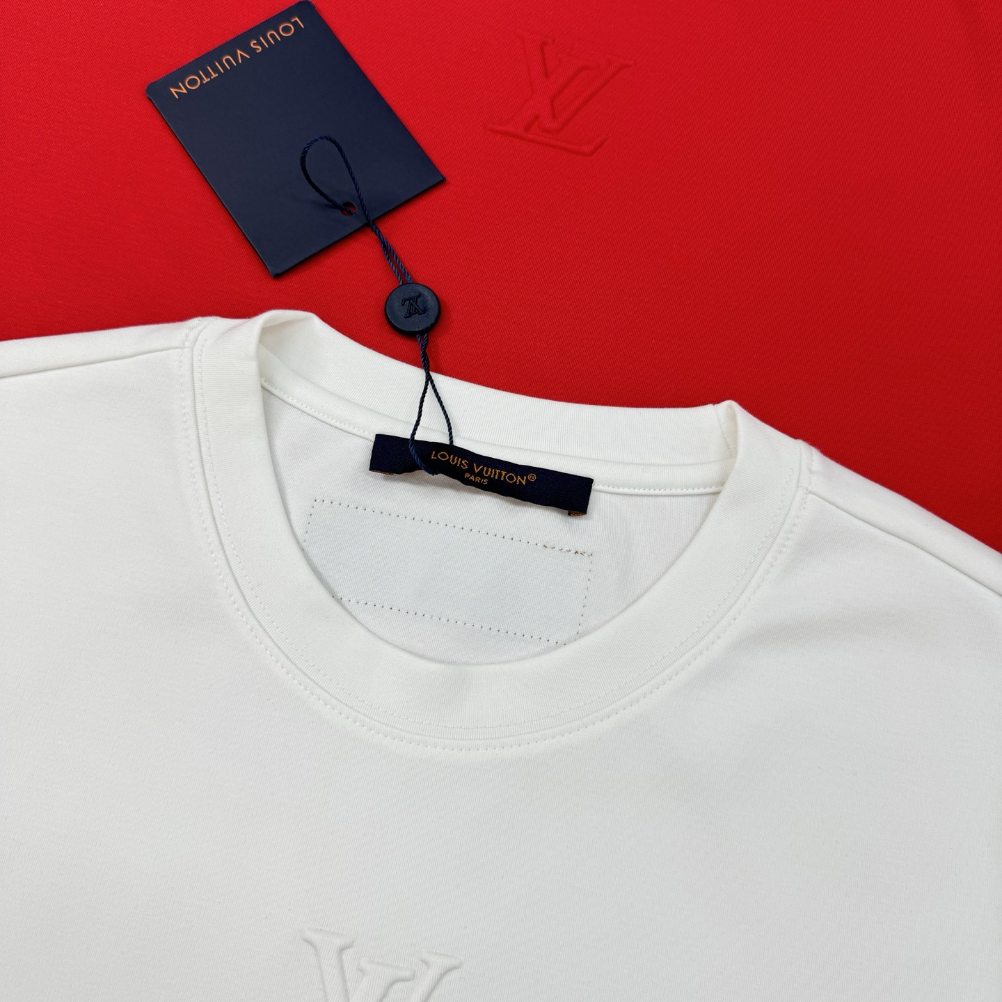 驴牌*25新款莫代尔短袖T恤.新品推荐！胸口重工3D字母立体凸起工艺.简约基础款式.无敌搭配百搭T恤推荐