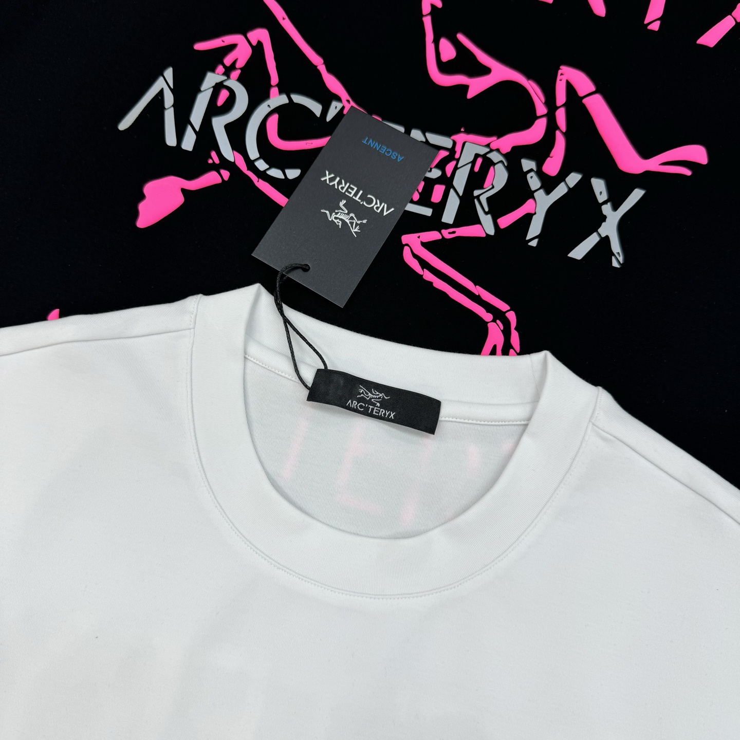 ARC'TERY*始祖-鸟25s新款莫代尔T恤.优选280g莫代尔棉质面料，柔软舒适.裁剪工艺到位没有任