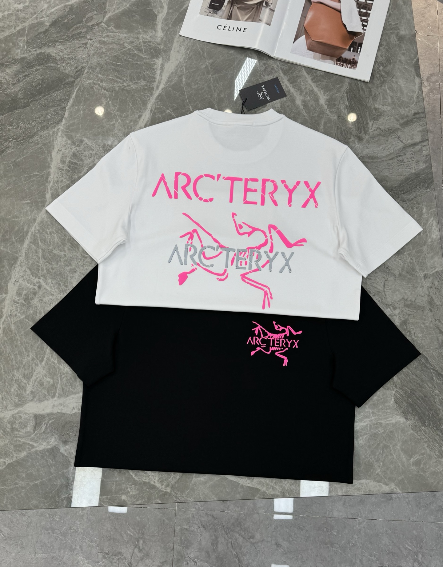 ARC'TERY*始祖-鸟25s新款莫代尔T恤.优选280g莫代尔棉质面料，柔软舒适.裁剪工艺到位没有任