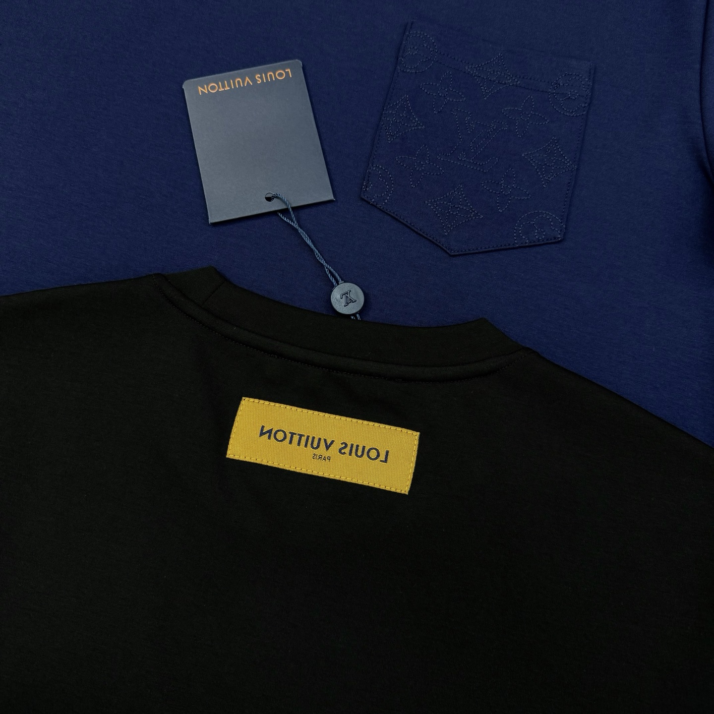 驴牌♦️25s新款男士莫代尔短袖.简单基础款.胸口口袋设计.Lv花型3D立体绣花.本色设计.低调奢华.干