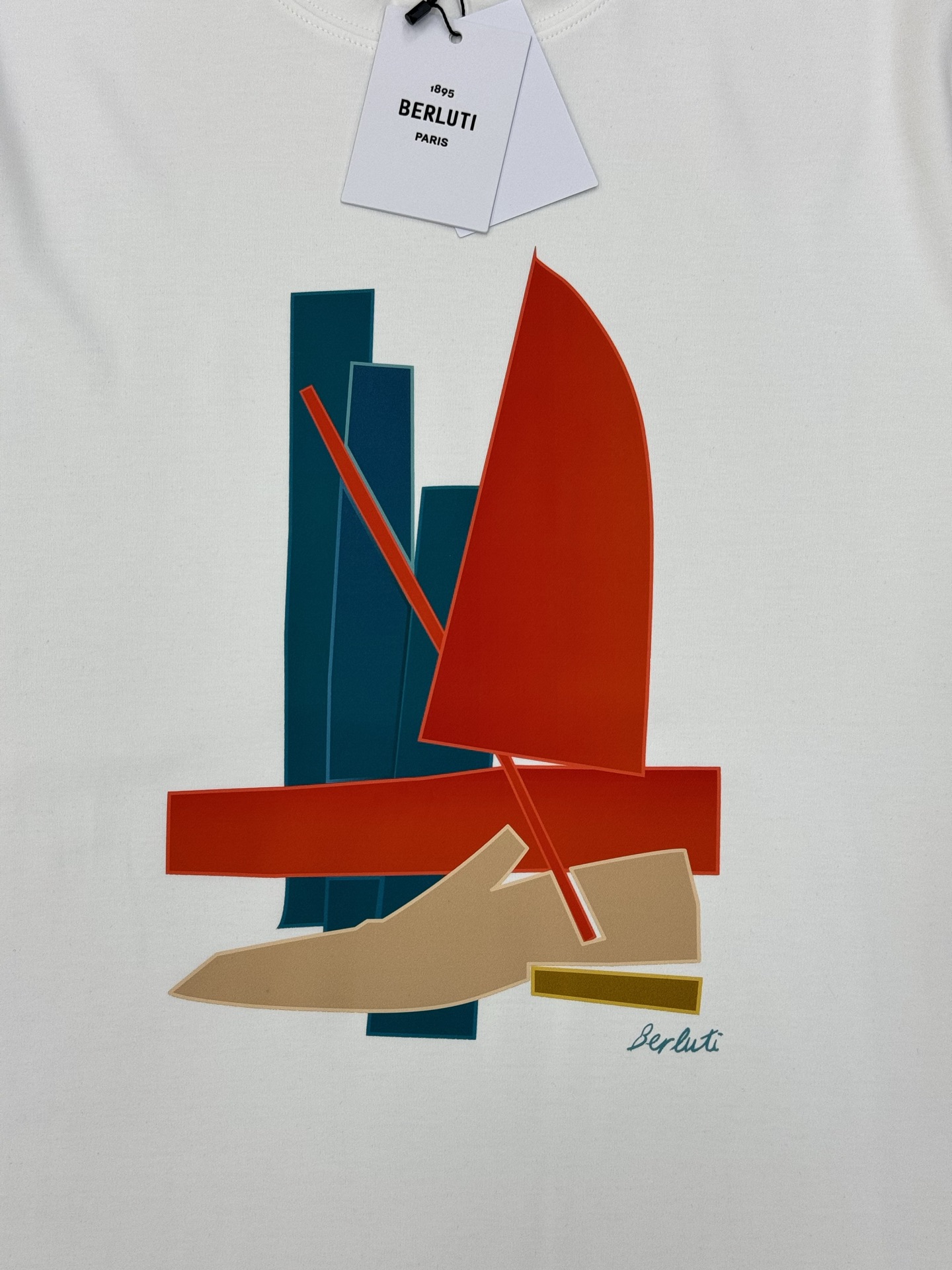 Berluti25s新款莫代尔T恤.胸口经典帆船图形3D立体烫画！色彩搭配低调奢华.高温定型压花.干净清
