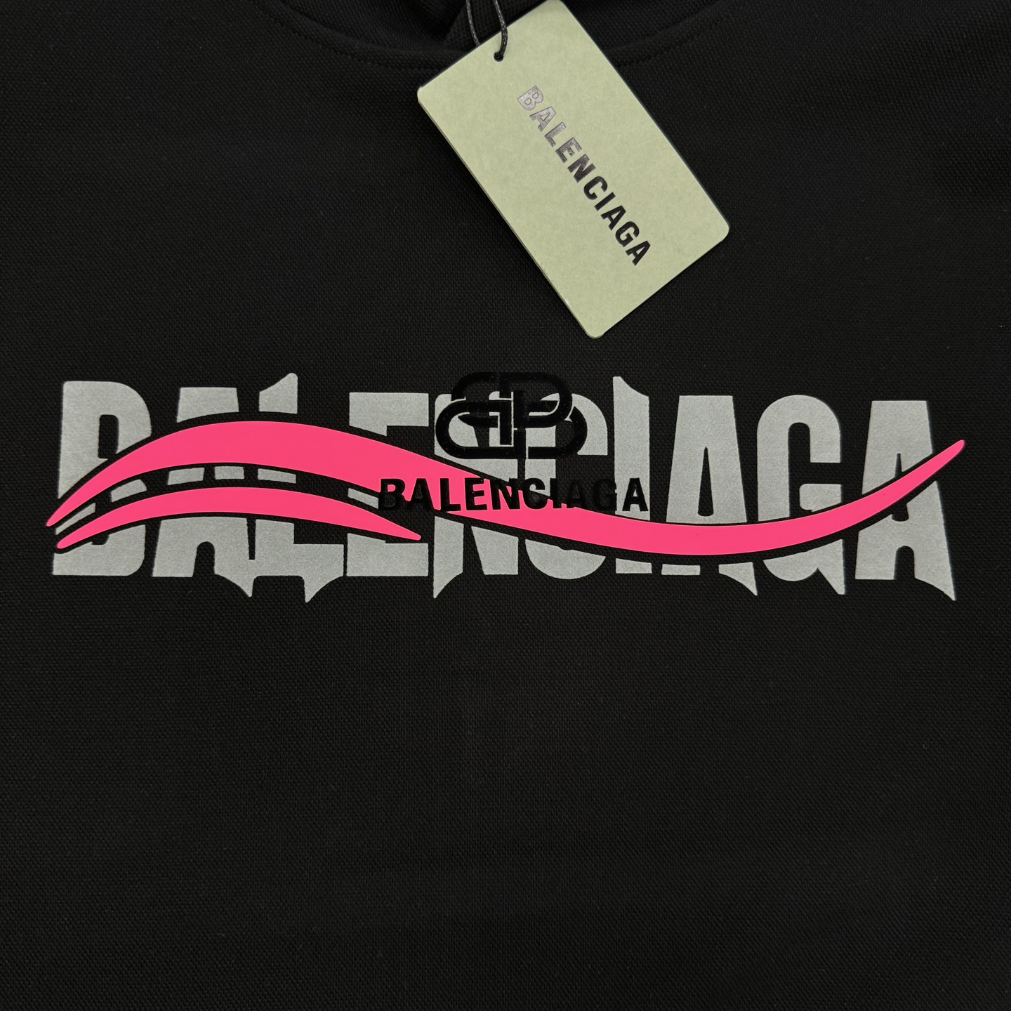 Balenciag*巴黎家新款连帽卫衣.干净清爽款❤️男女同款！os版型真的很迷人.品牌图形字母烫画设计