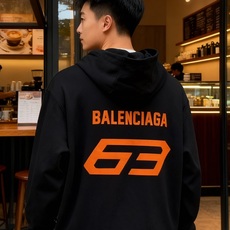 Balenciag*巴黎世家新款连帽卫衣.联名款兰博基尼.男女同款!os版型真的很迷人.品牌图形字母烫画 Balenciag*巴黎世家新款连帽卫衣.联名款兰博基尼.男女同款!os版型真的很迷人.品牌图形字母烫画