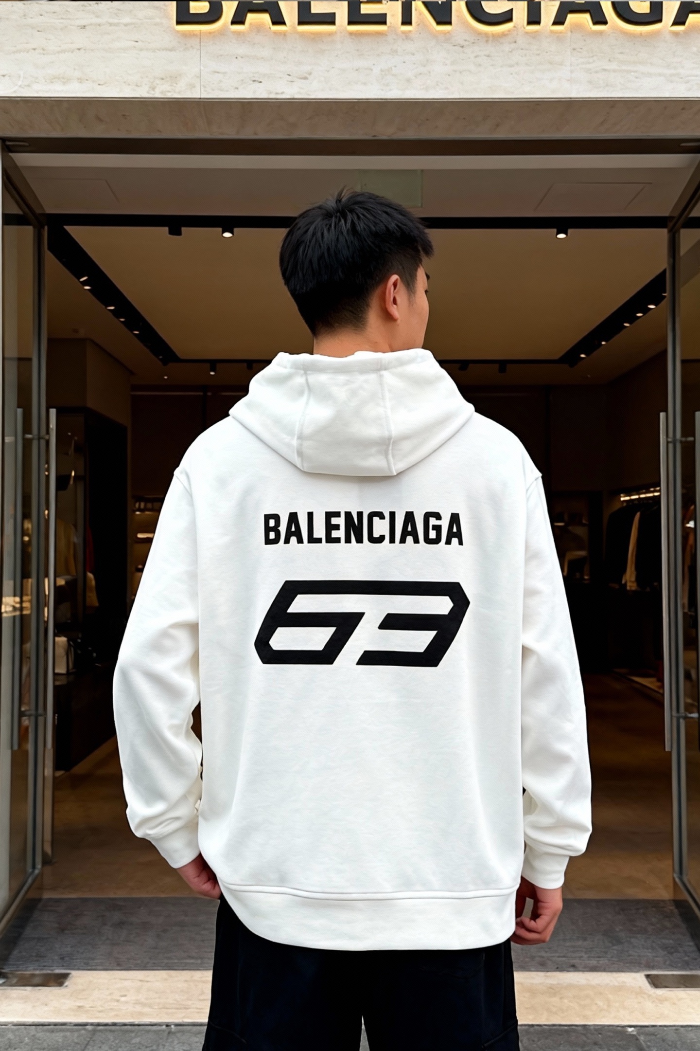 Balenciag*巴黎世家新款连帽卫衣.联名款兰博基尼.男女同款！os版型真的很迷人.品牌图形字母烫画